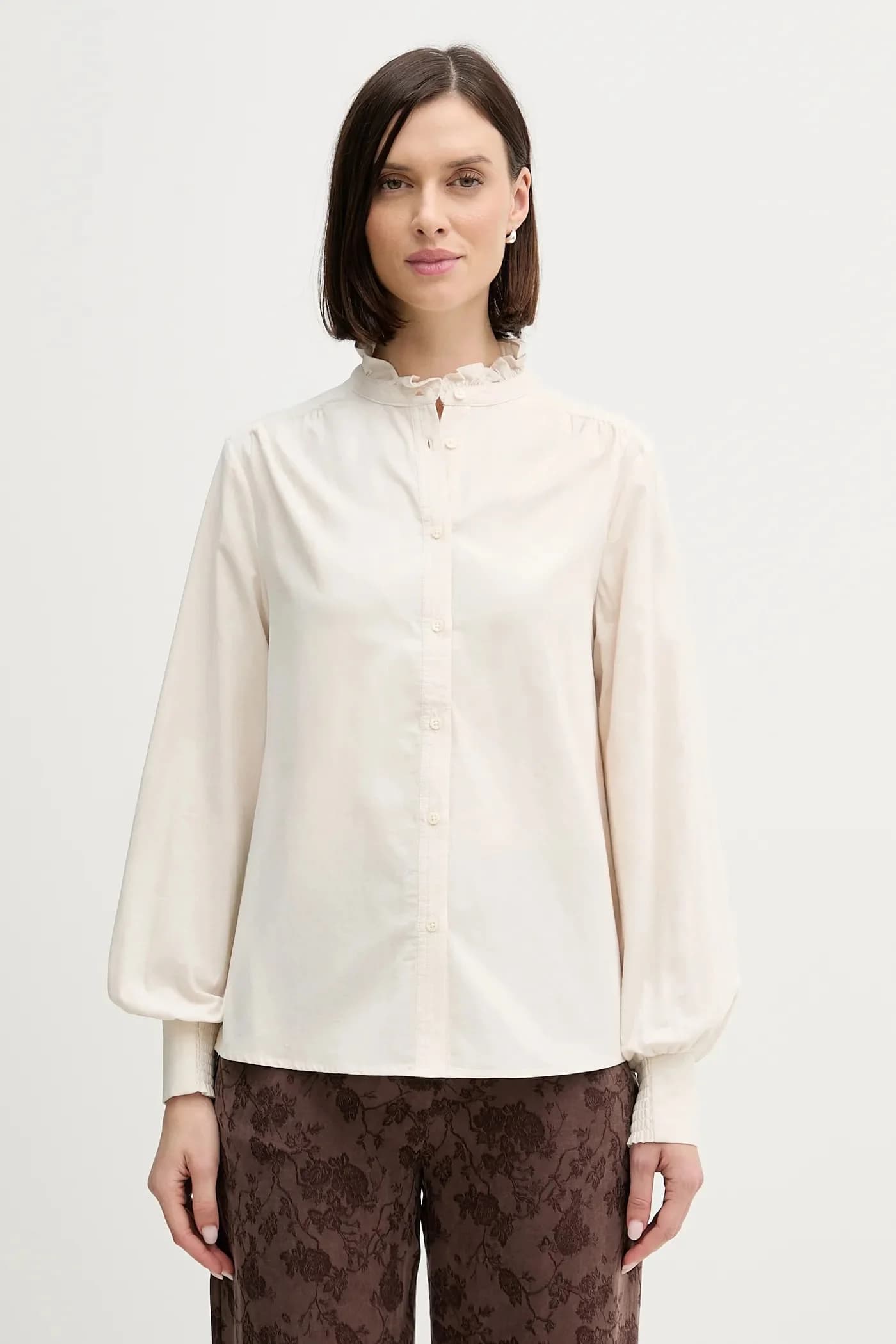 Вельветовая рубашка