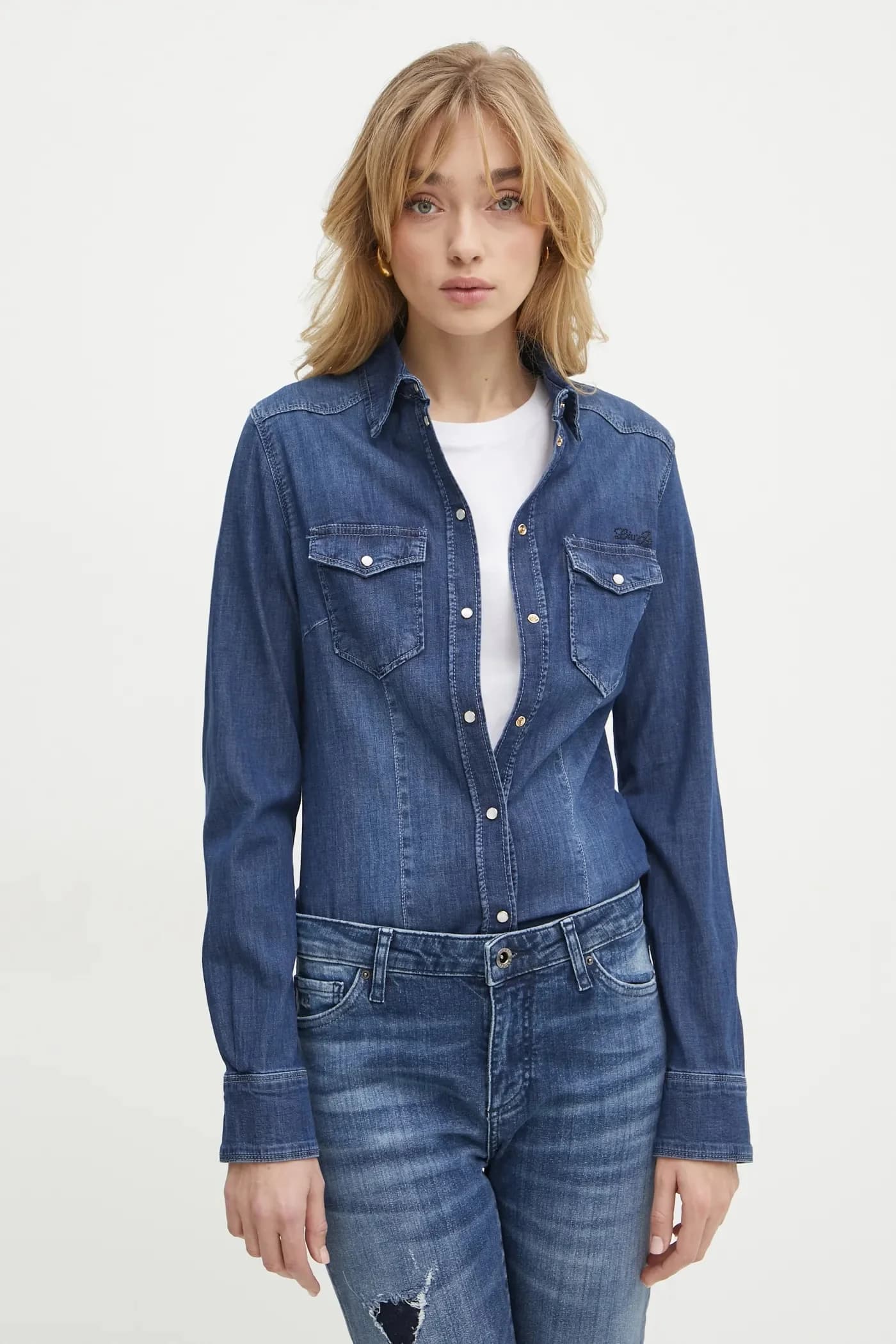 Джинсовая рубашка