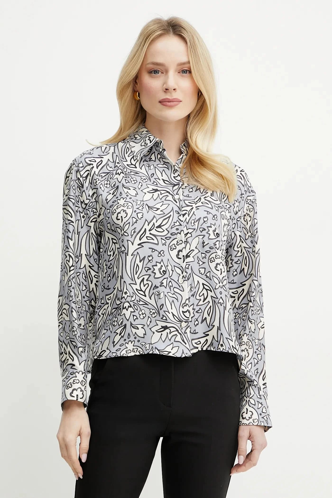 Шелковая рубашка