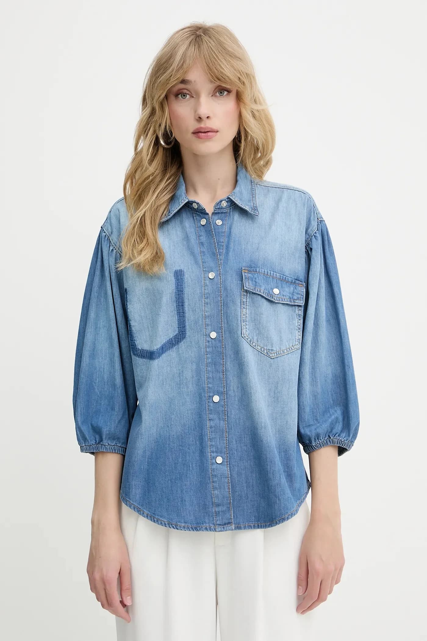 Джинсовая рубашка