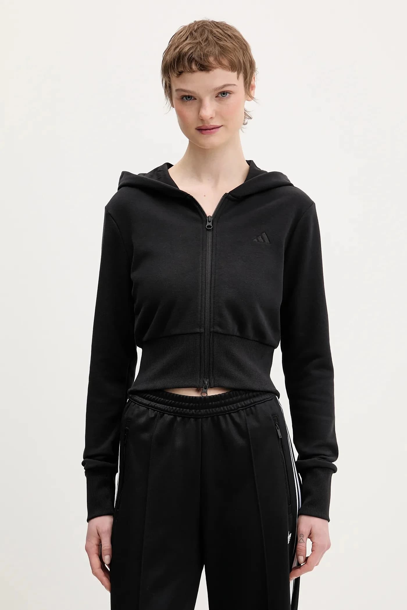 толстовка Essentials