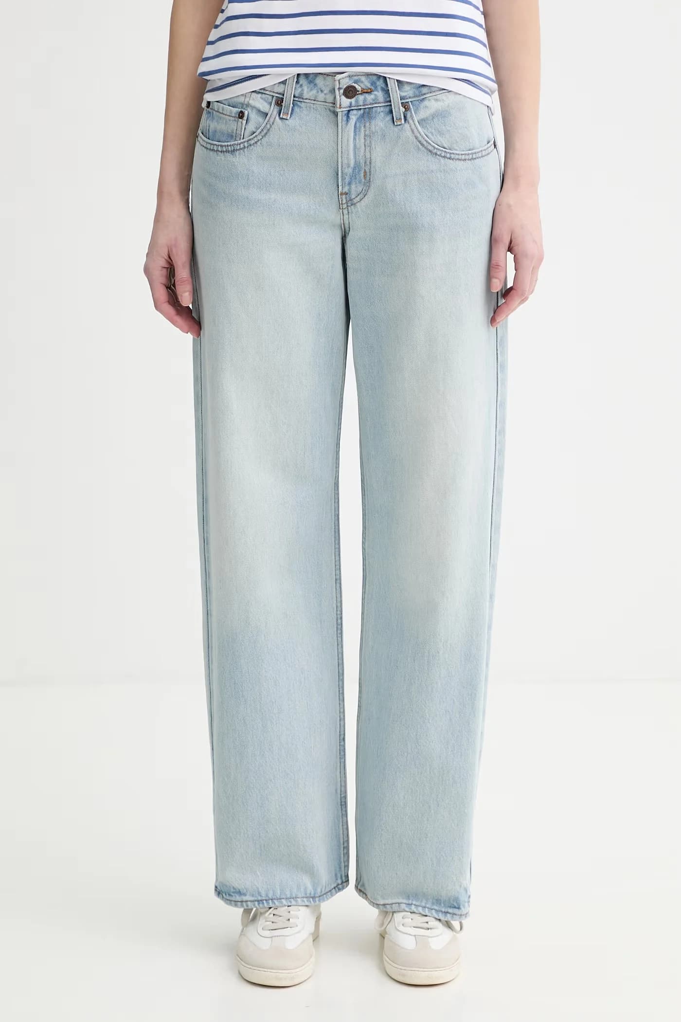 НИЗКИЕ СВОБОДНЫЕ джинсы