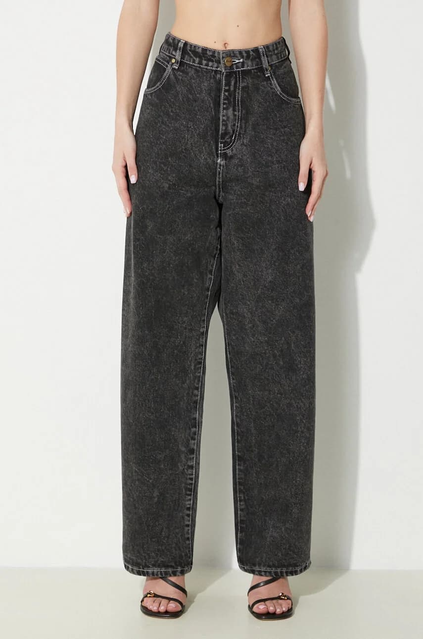 Джинсы с аппликацией