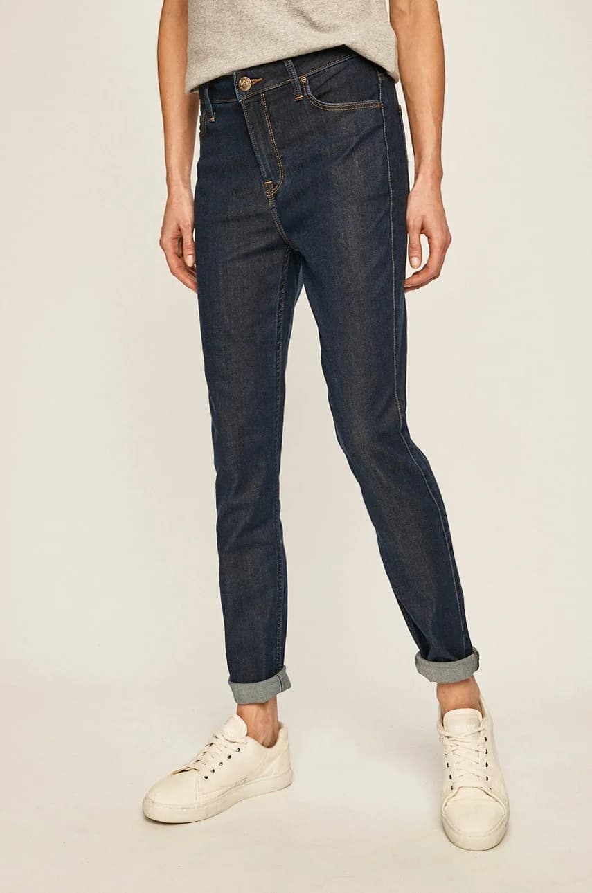 Джинсы Скарлетт