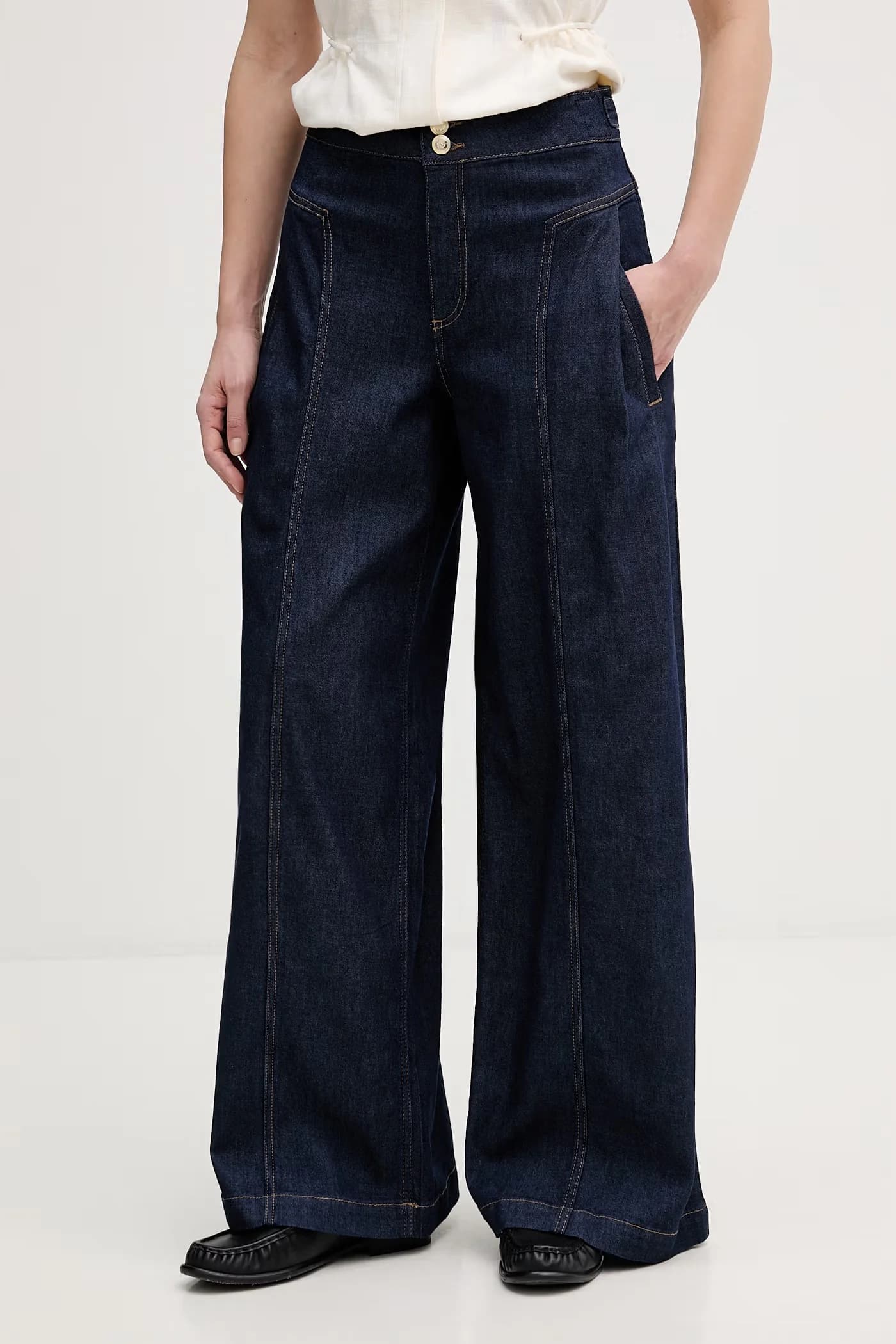 Вероне джинсы