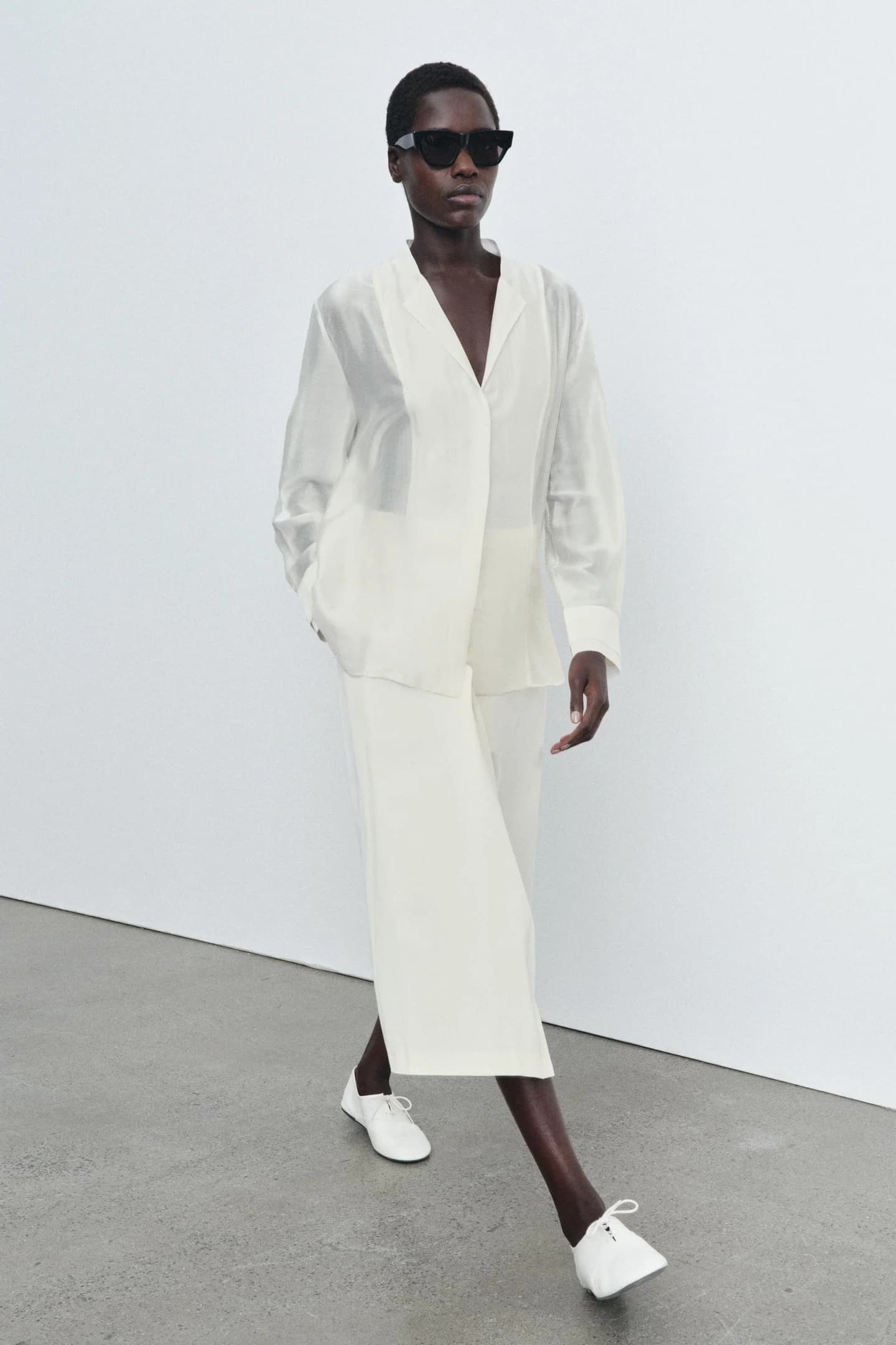 СВОБОДНАЯ РУБАШКА ИЗ КОЛЛЕКЦИИ ZW