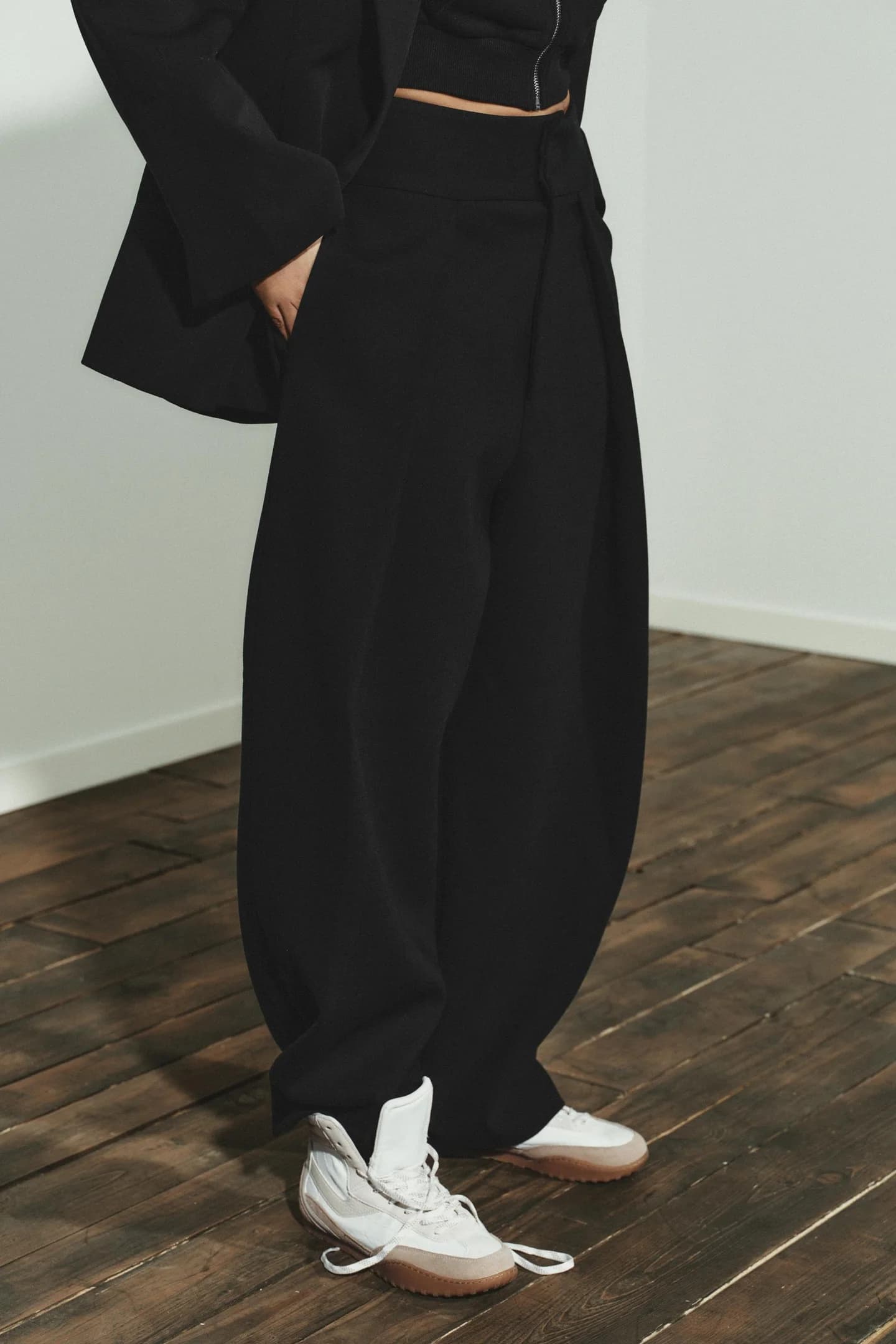 БРЮКИ-ВОЗДУШНЫЕ БРЮКИ С ТУРЦАМИ