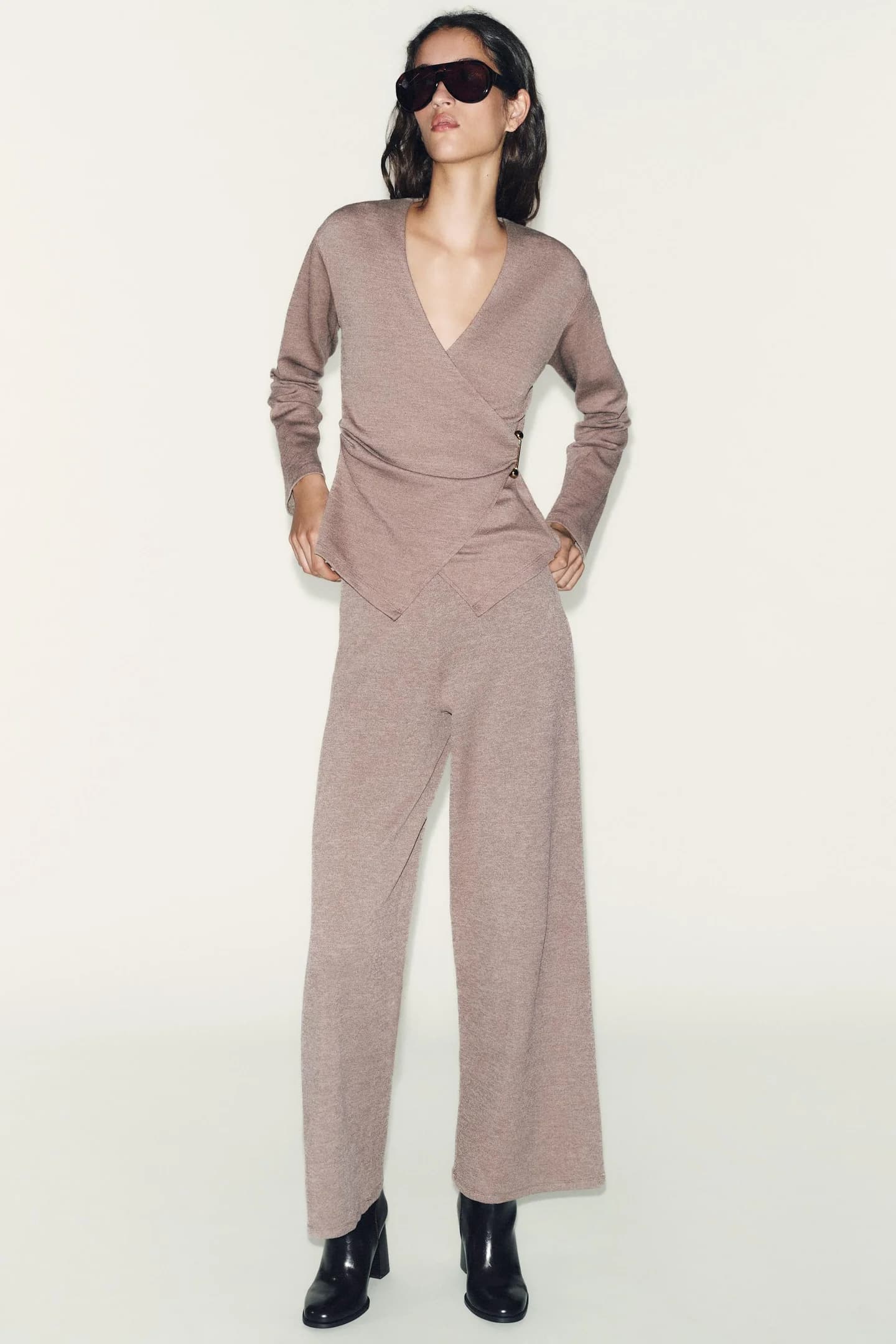 ТРИКОТАЖНЫЕ БРЮКИ ПИКЕ ИЗ БАЗОВОЙ КОЛЛЕКЦИИ