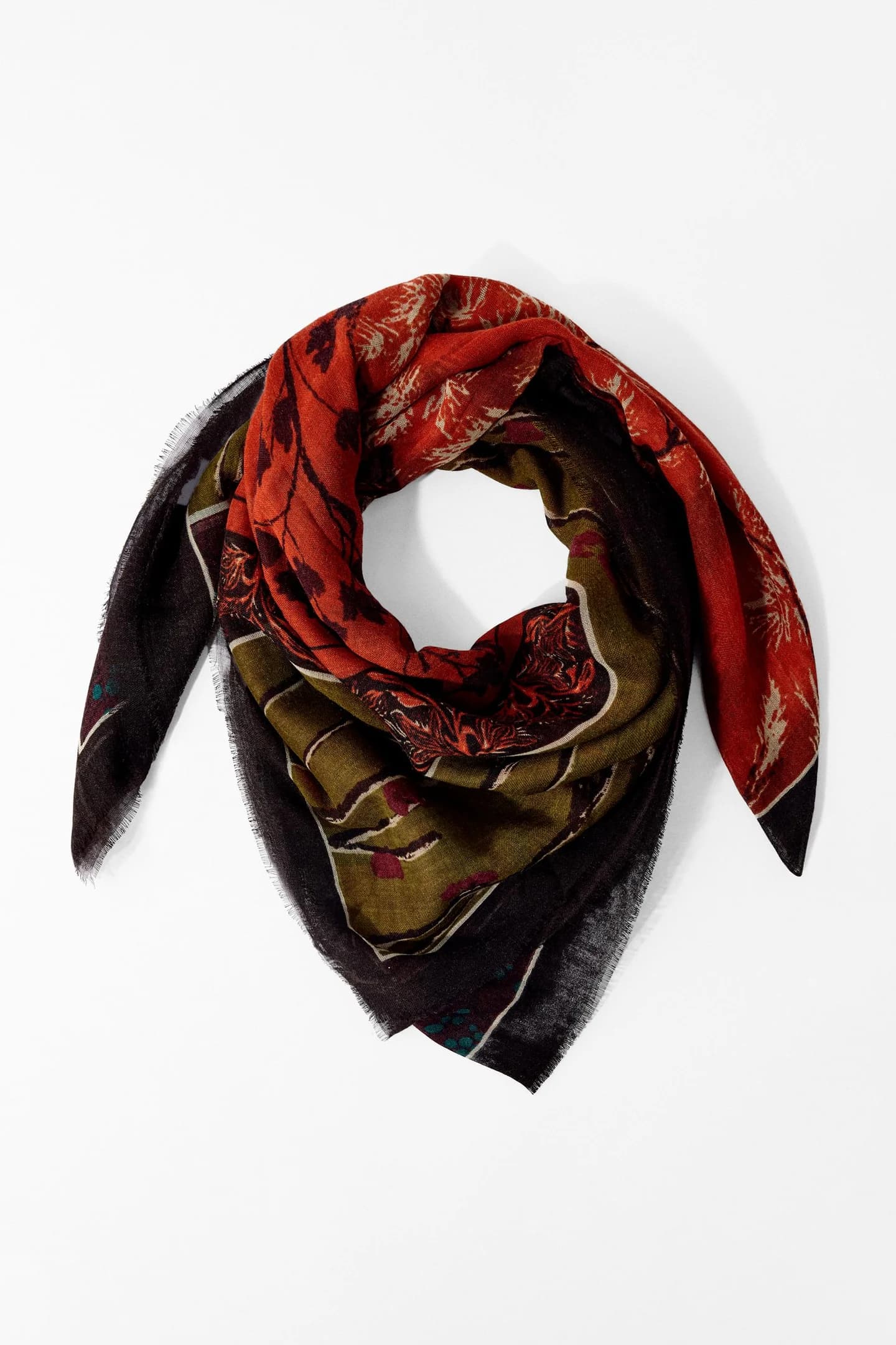 ШАРФ С ВОСТОЧНЫМ ПРИНТОМ