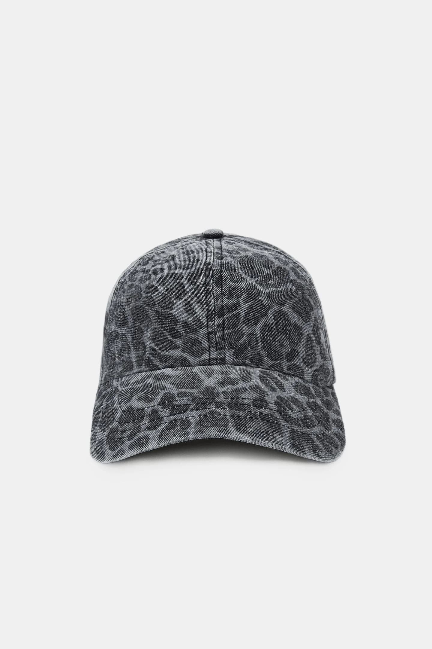 ШАПКА С ЖИВОТНЫМ УЗОРОМ SARL