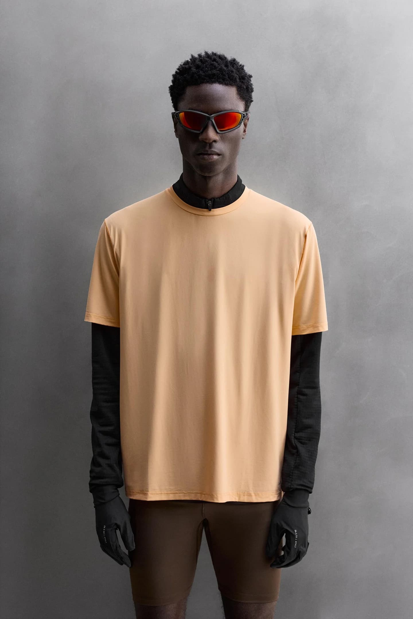 ФУТБОЛКА ДЛЯ БЕГА С КОРОТКИМИ РУКАВАМИ