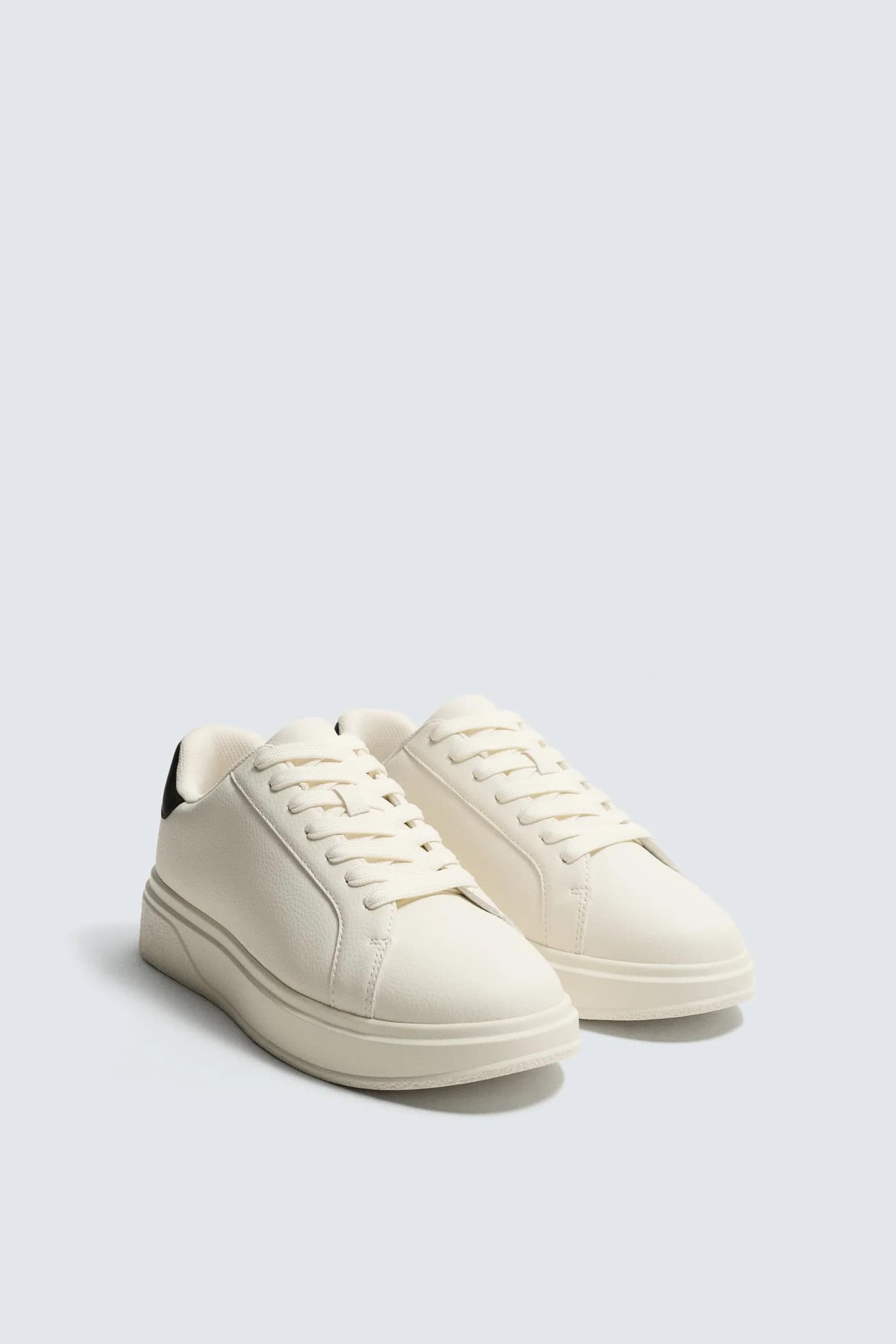 ТЕННИСНАЯ ОБУВЬ НА ТОЛСТОЙ ПОДОШВЕ