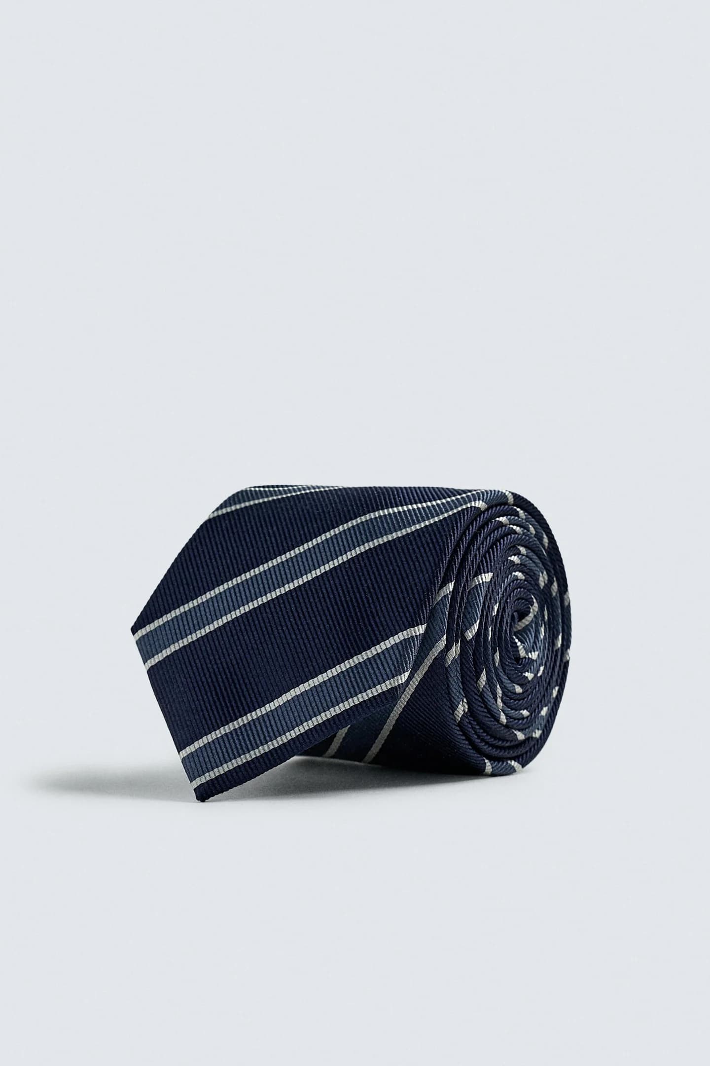 ГАЛСТУК ИЗ 100% ШЕЛКА В ПОЛОСКУ