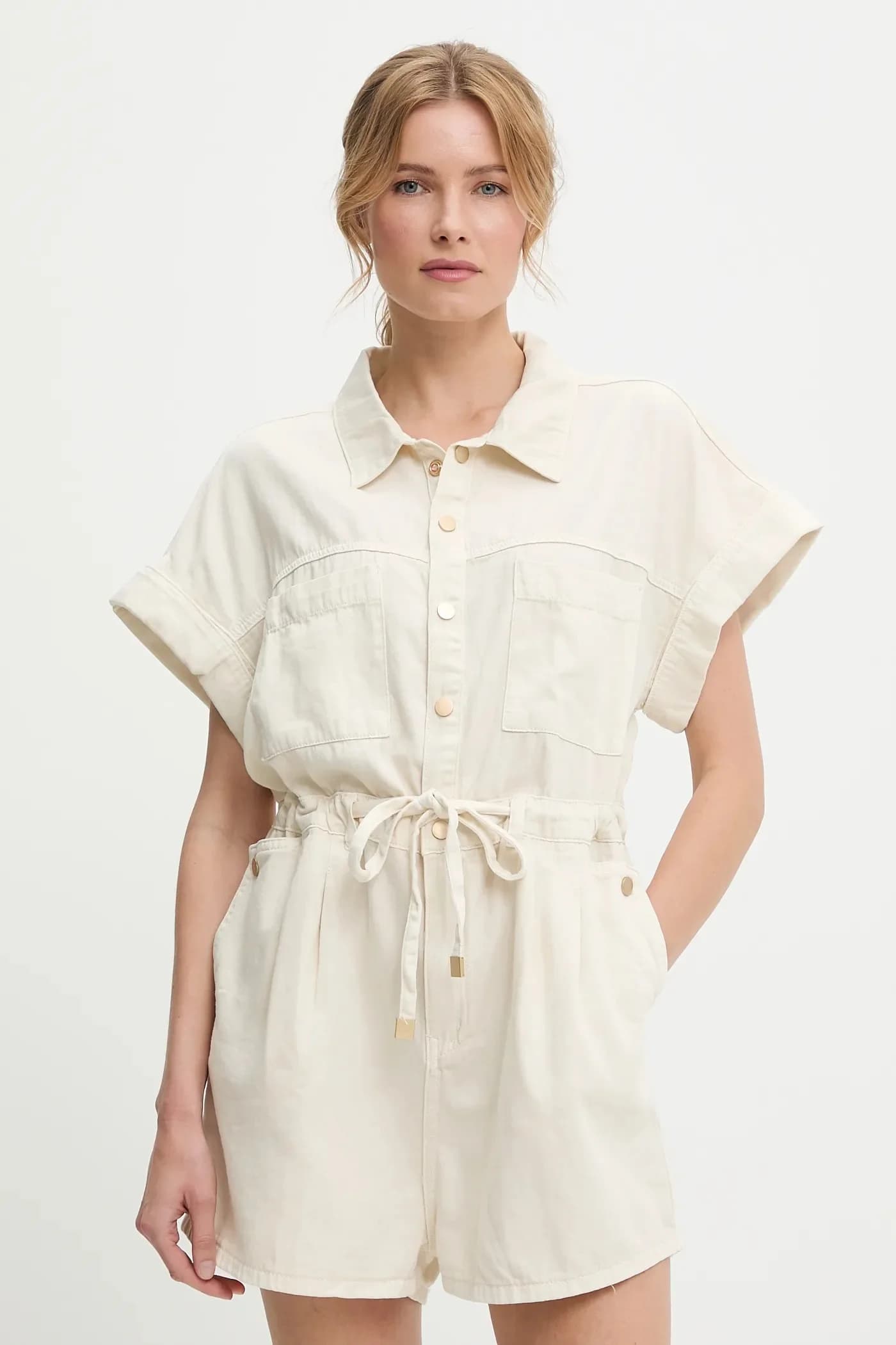 Джинсовый комбинезон