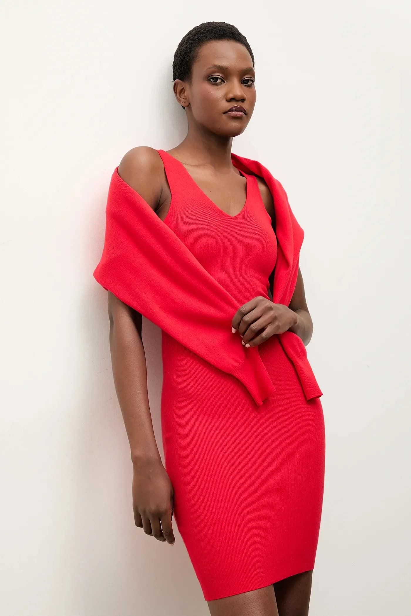 Платье и свитер