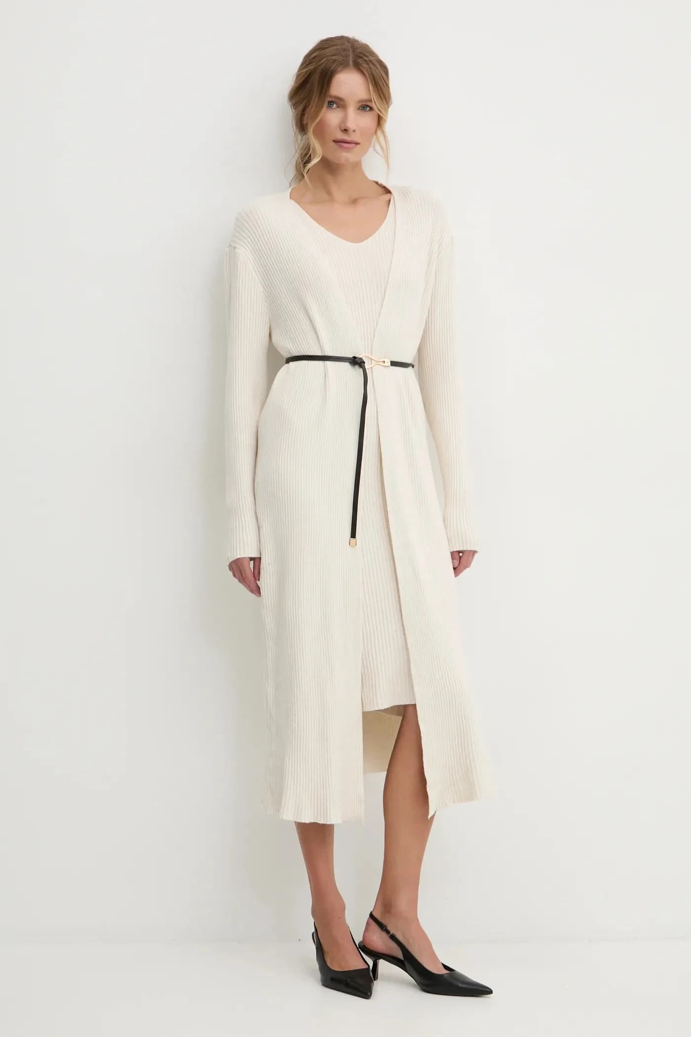 Платье и кардиган