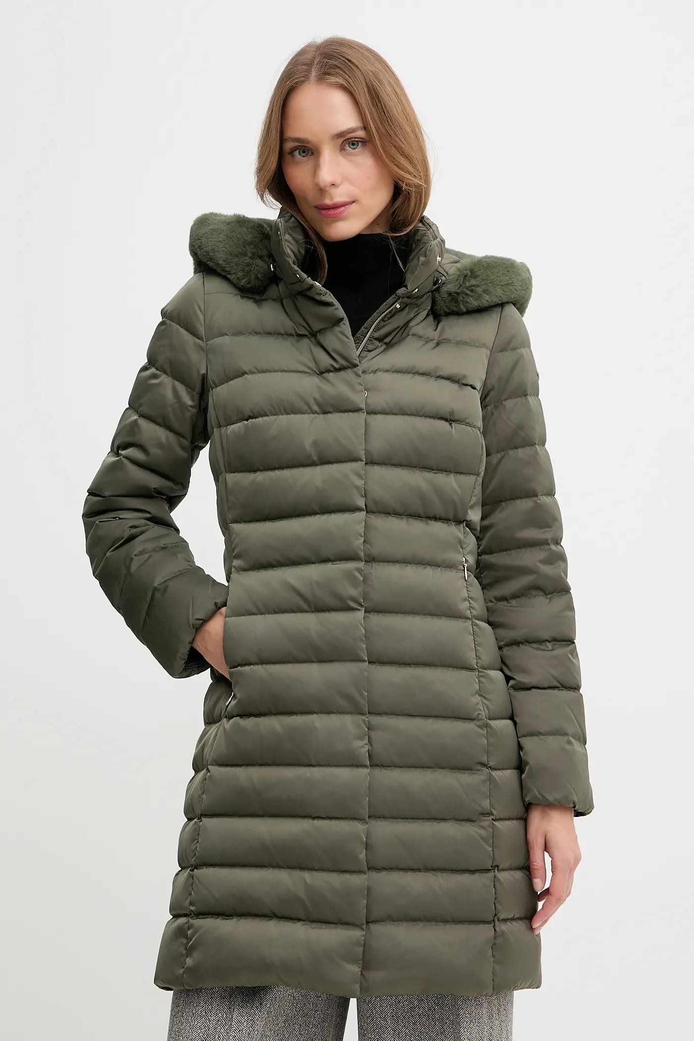 пуховик BETTANIE