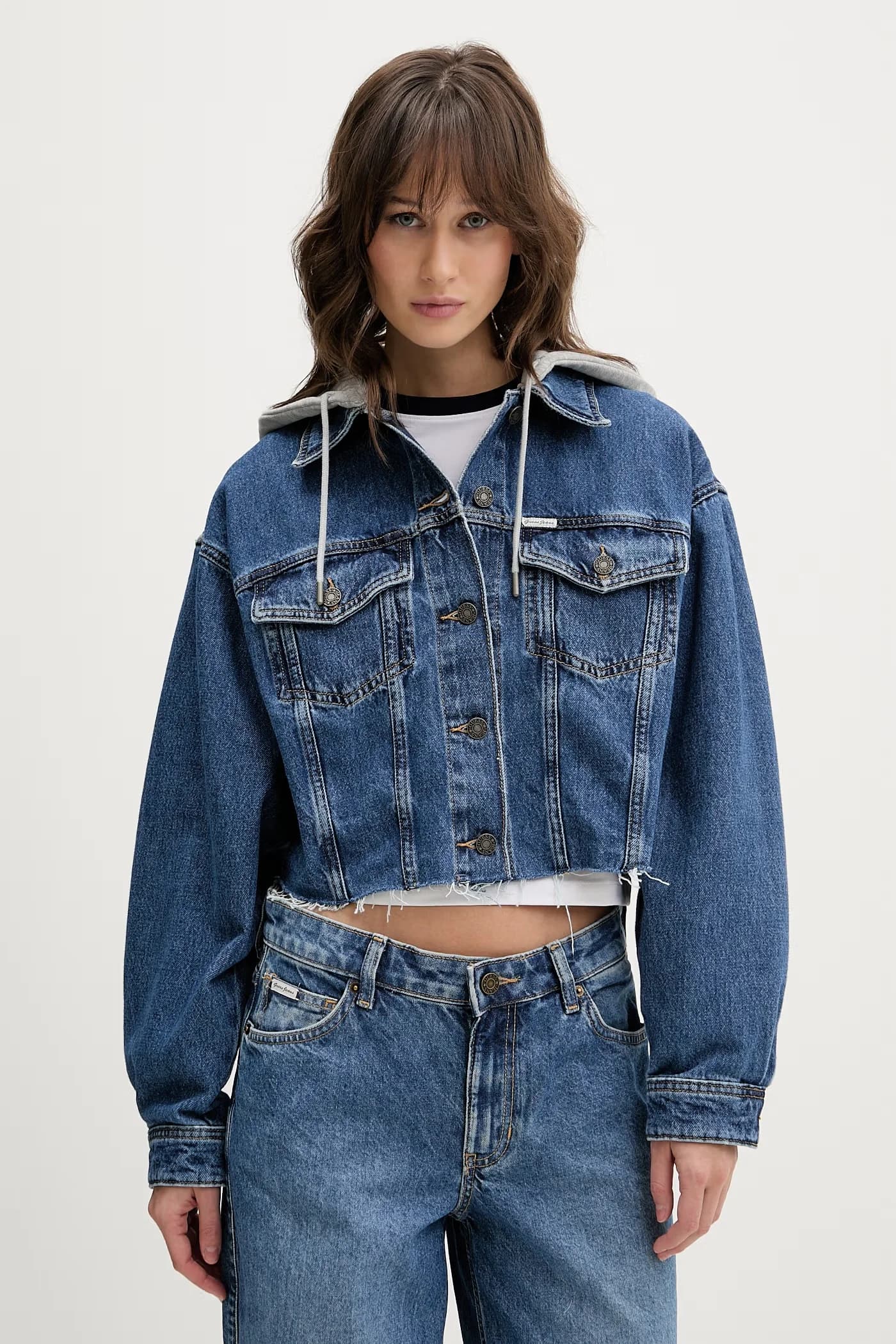 Джинсовая куртка