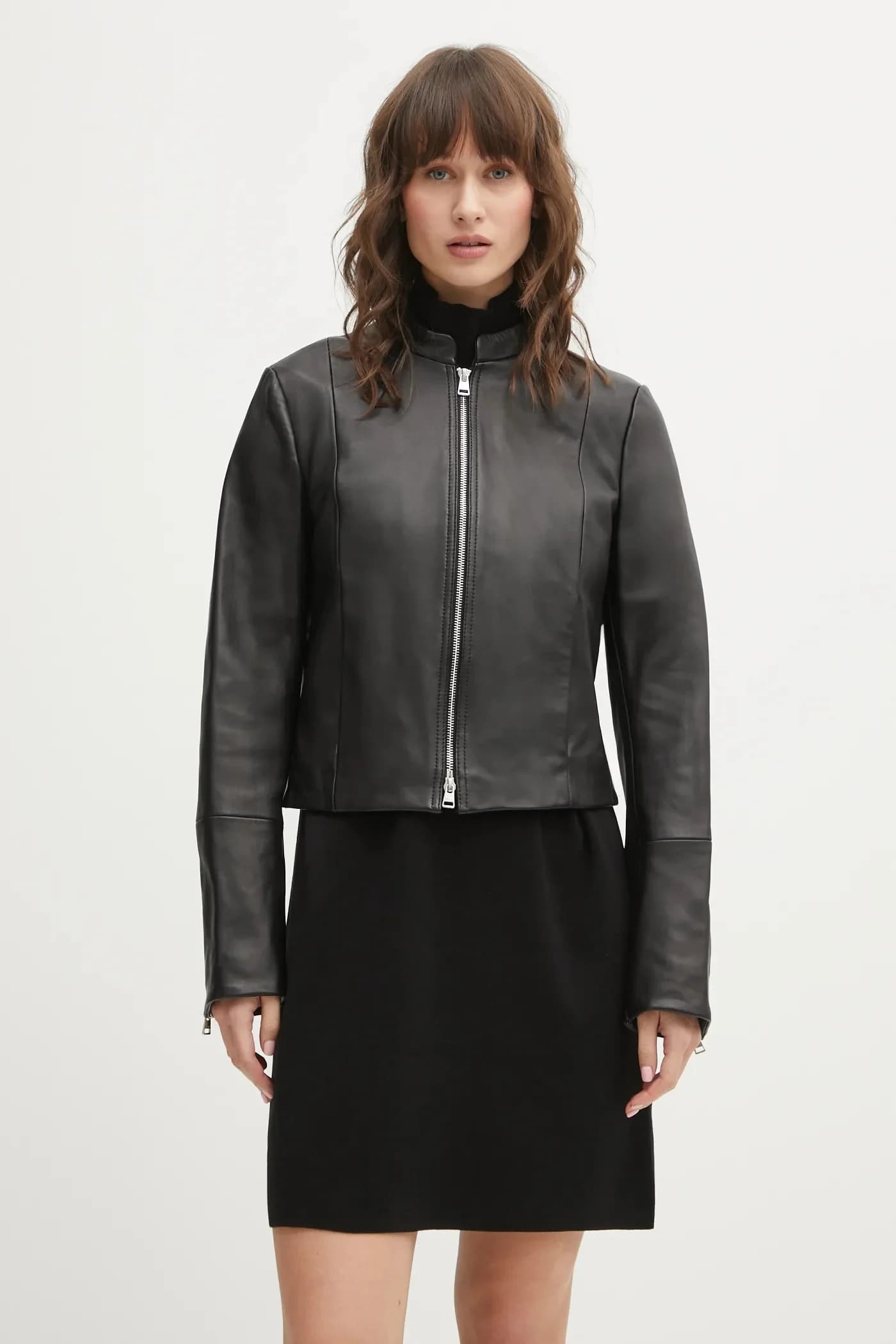 кожаная куртка Lasari