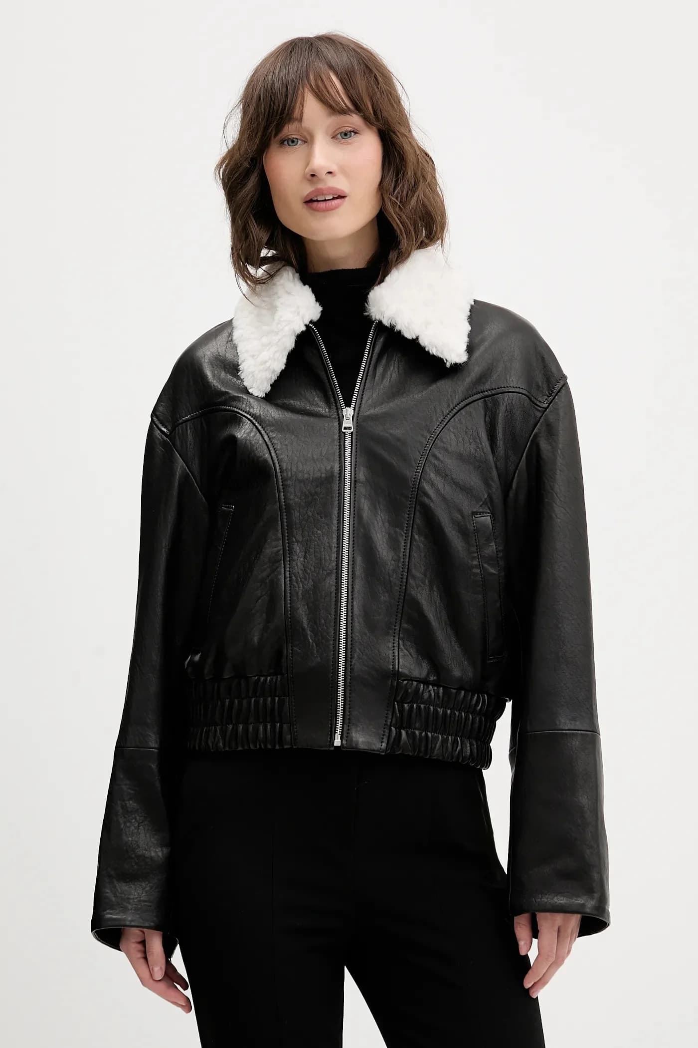 кожаная куртка Лимаос