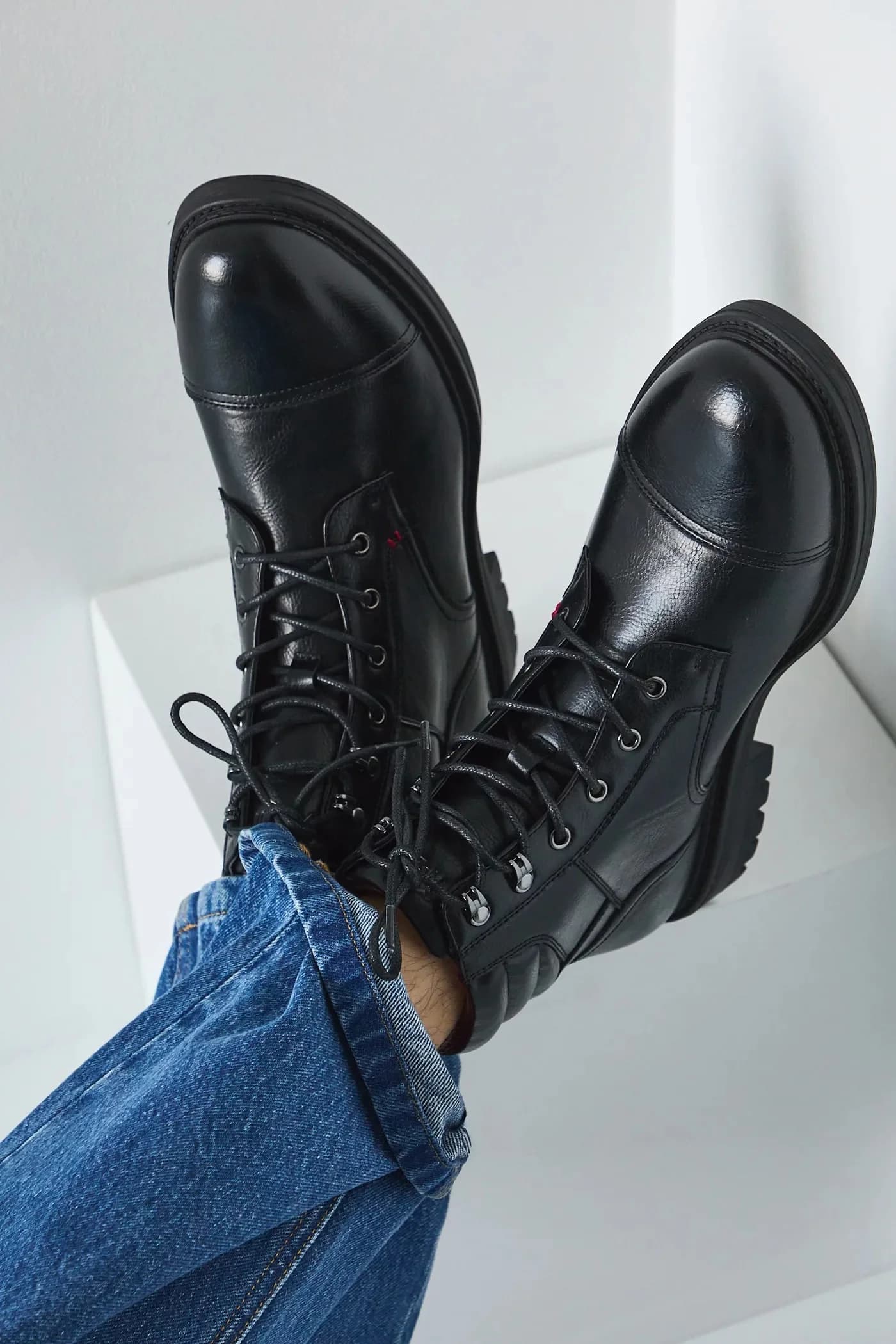 Высокие сапоги