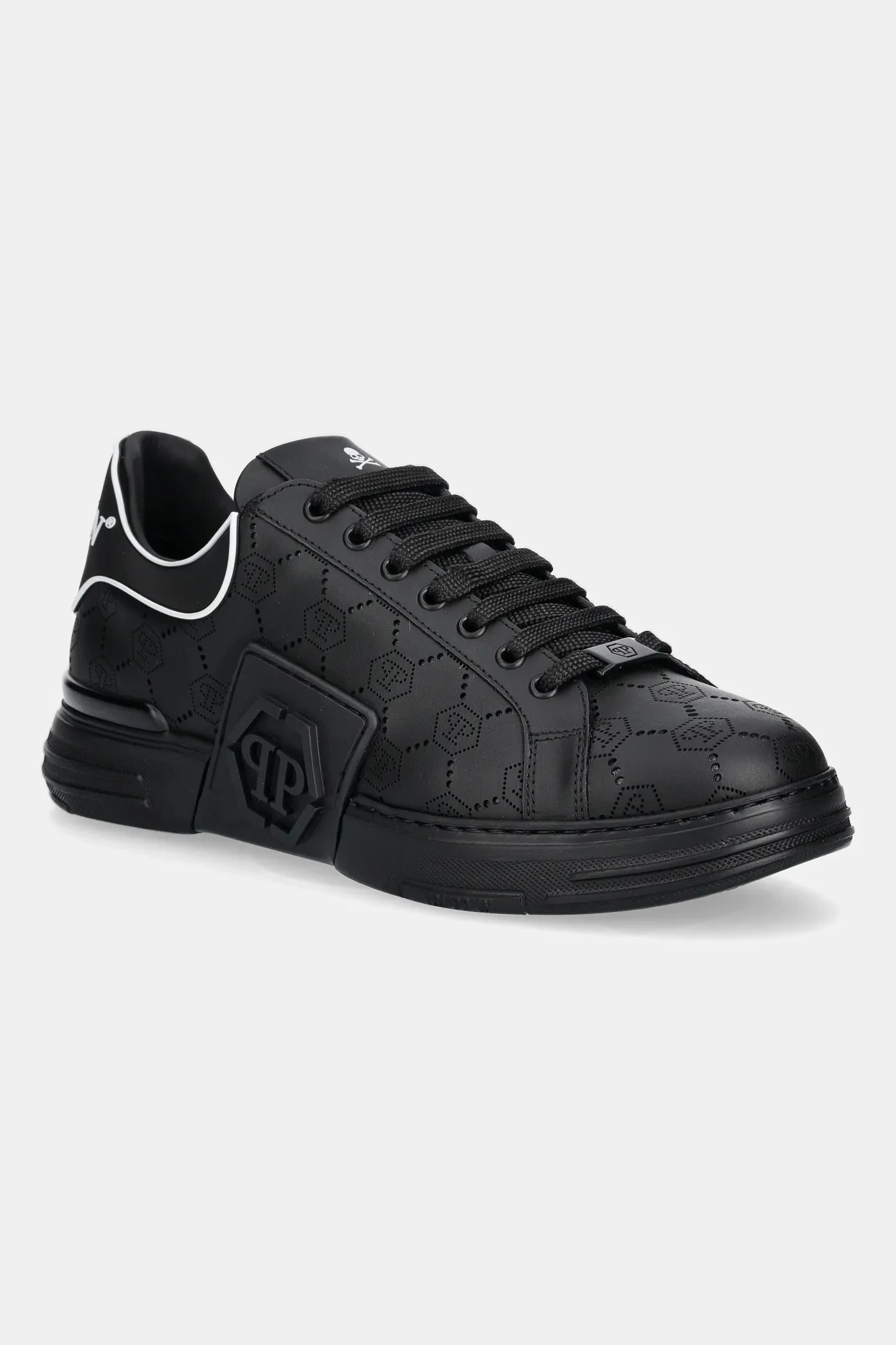 кроссовки Phantom Kicks