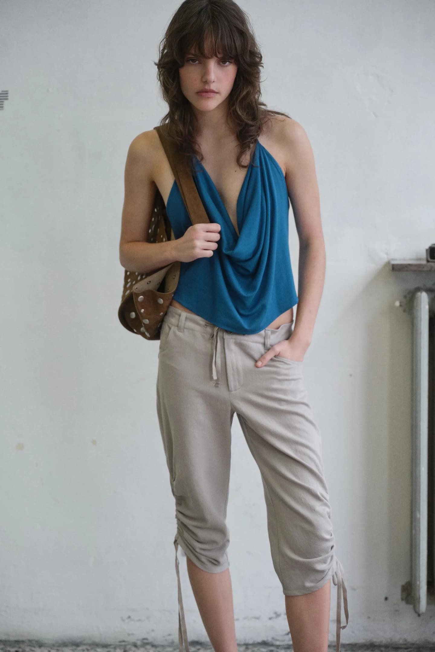 БРЮКИ КАПРИ С РЕБЯТКАМИ