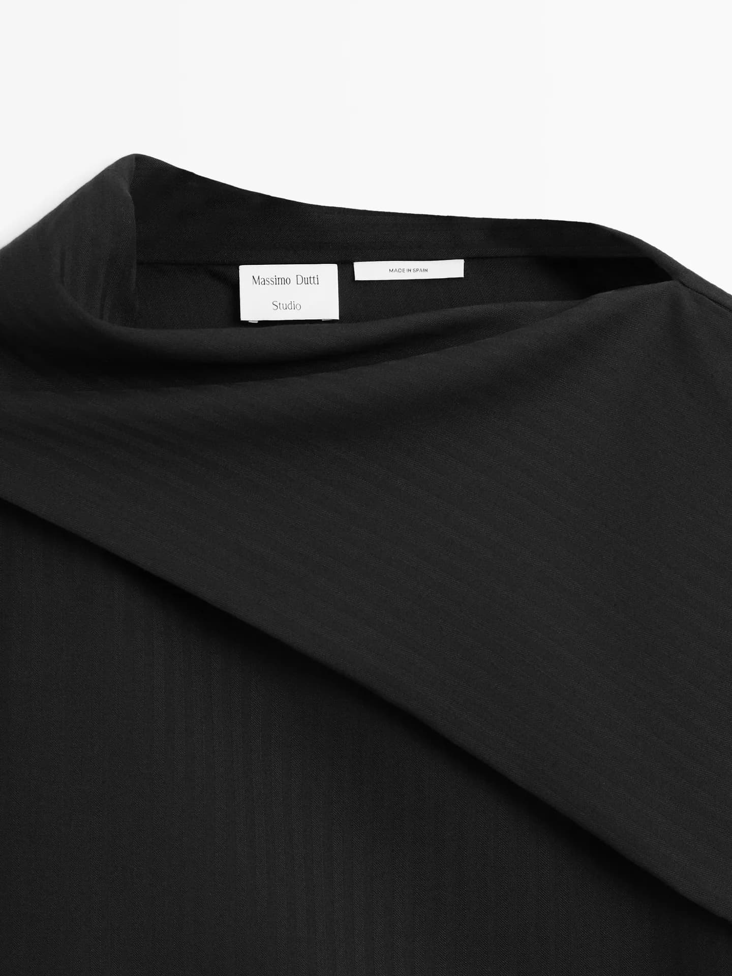 Полосатая блузка с накидкой − СТУДИЯ