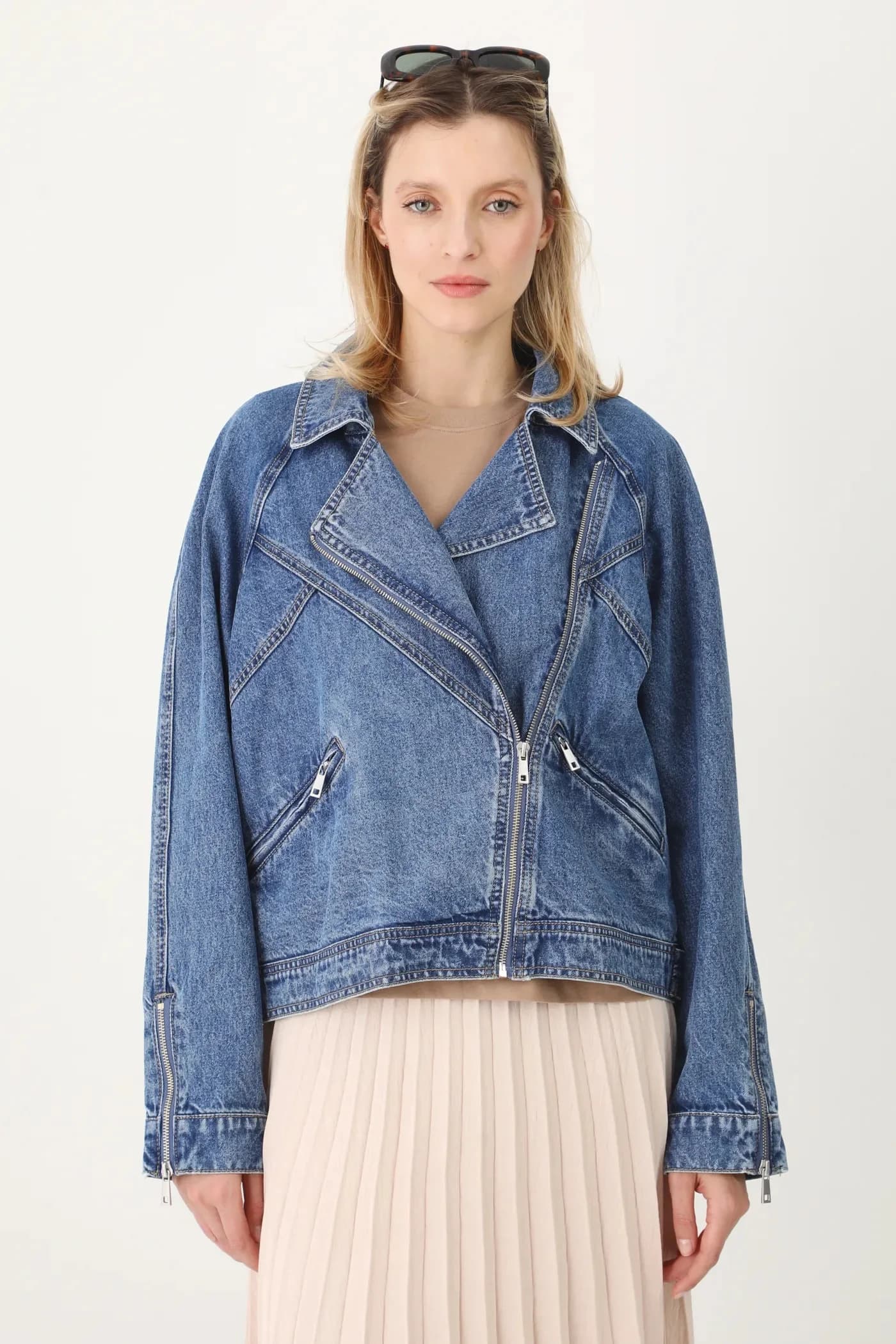 Хлопковая джинсовая куртка