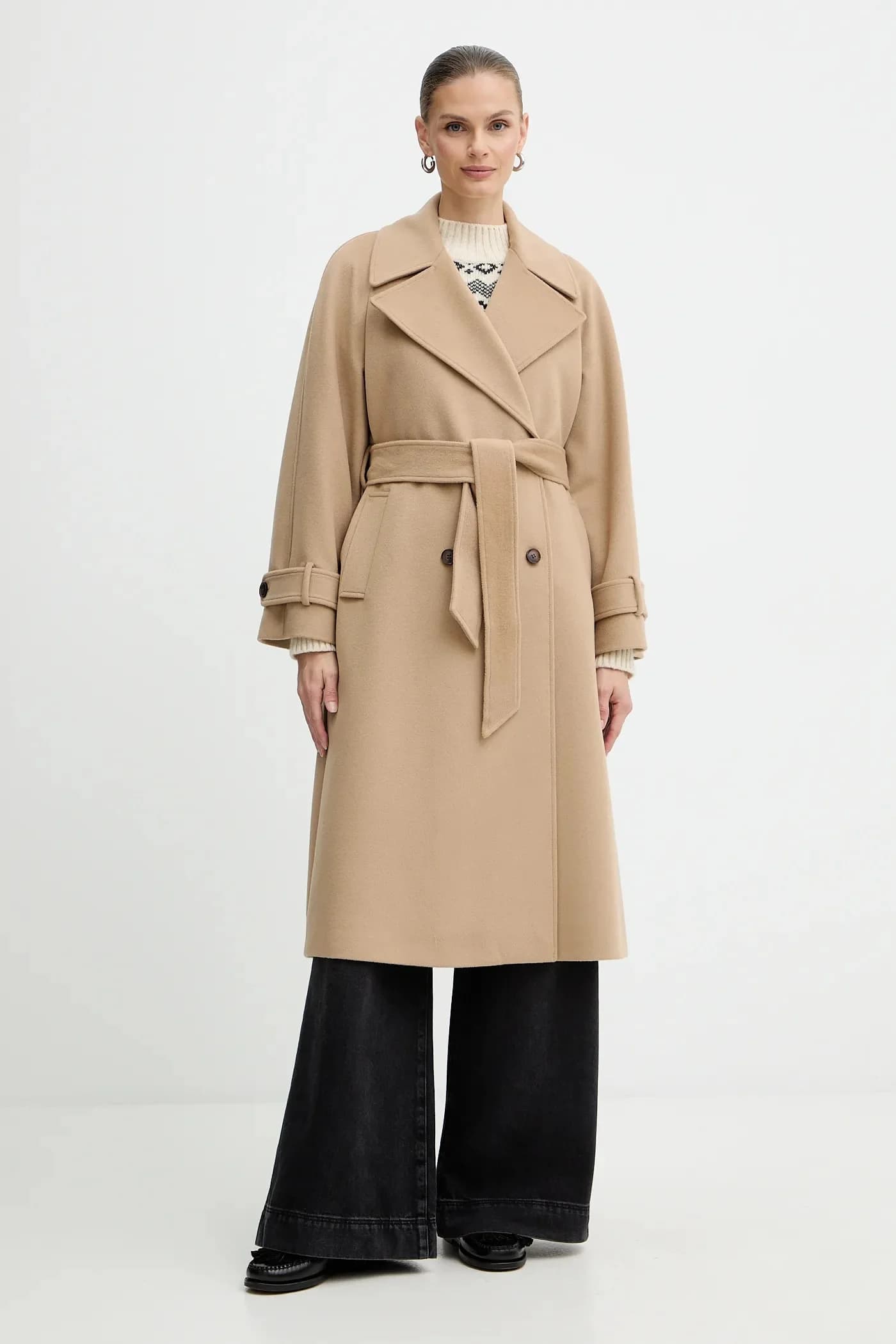 Шерстяное пальто