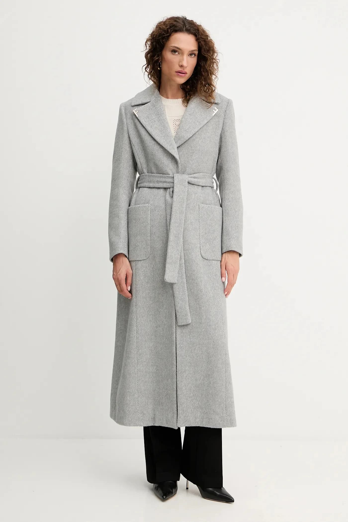 Шерстяное пальто