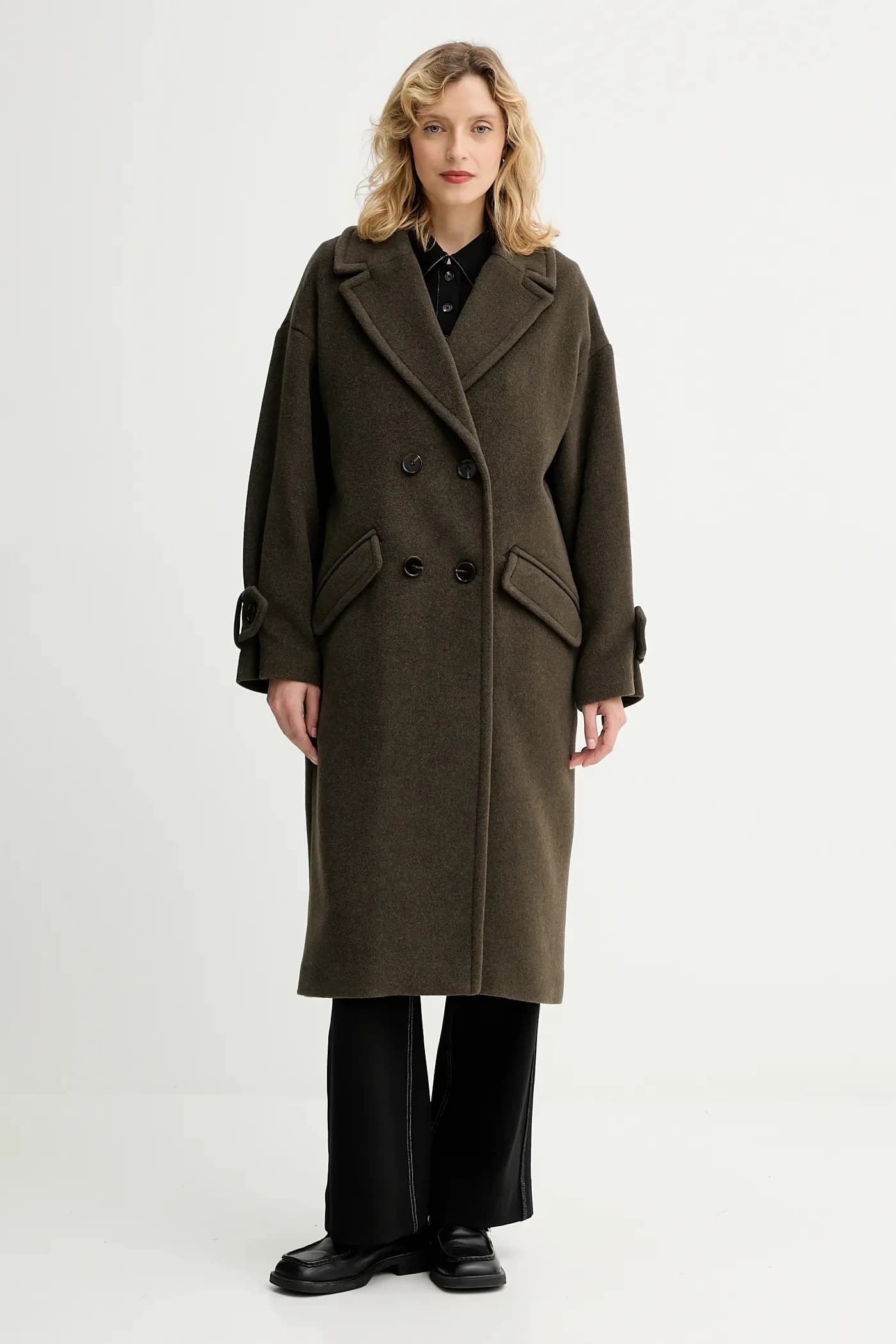 Шерстяное пальто