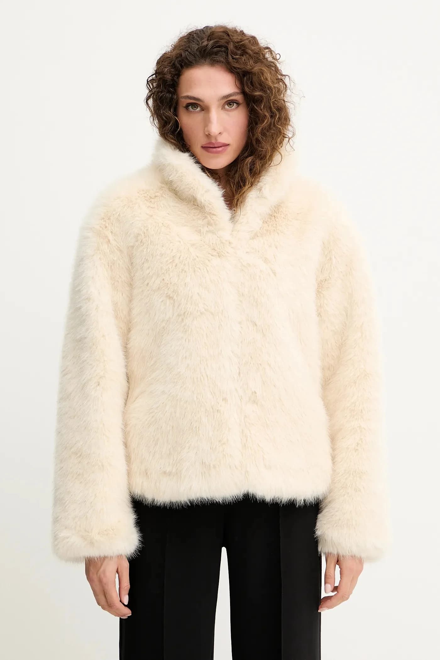 АРИЛЛАГА пальто