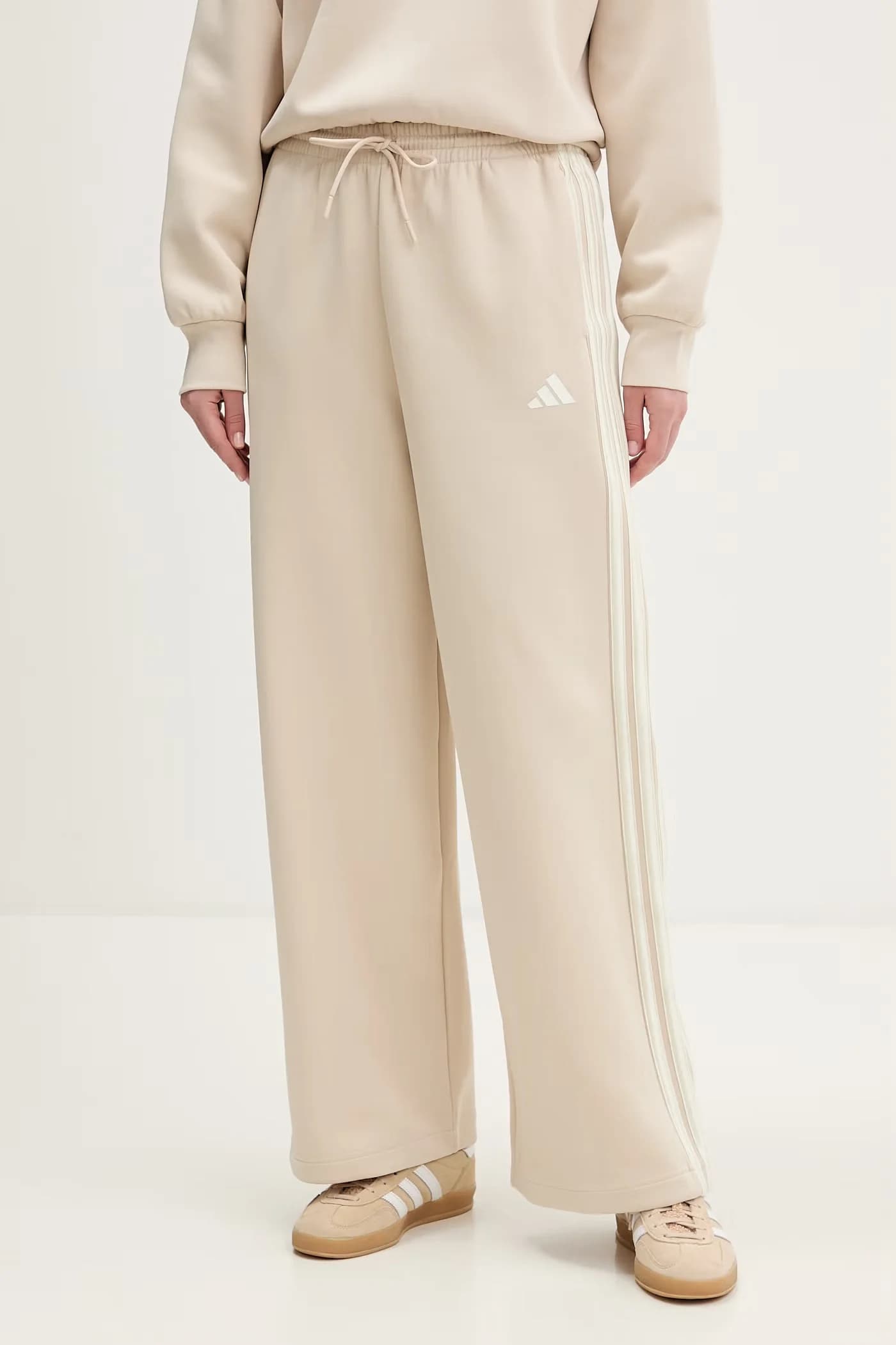 спортивные брюки для стадиона