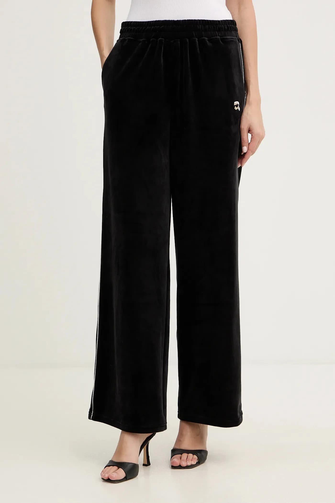 Велюровые спортивные брюки IKON