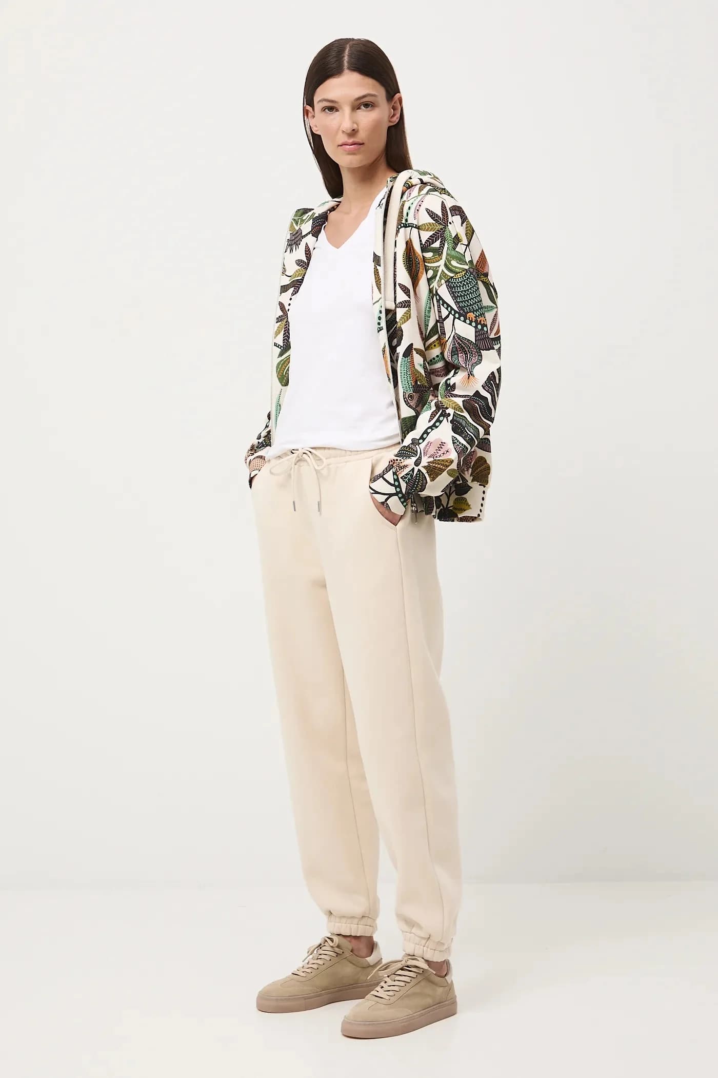 Спортивные штаны