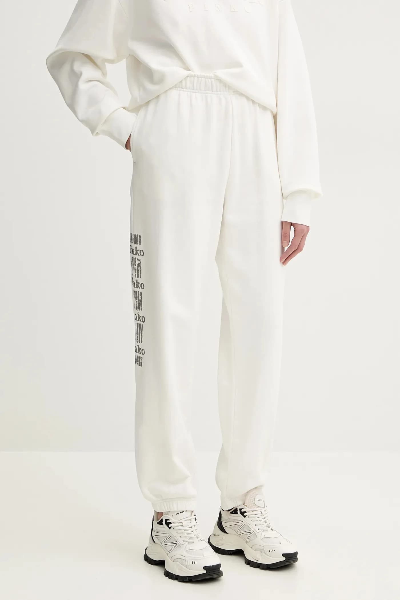 Хлопковые спортивные штаны