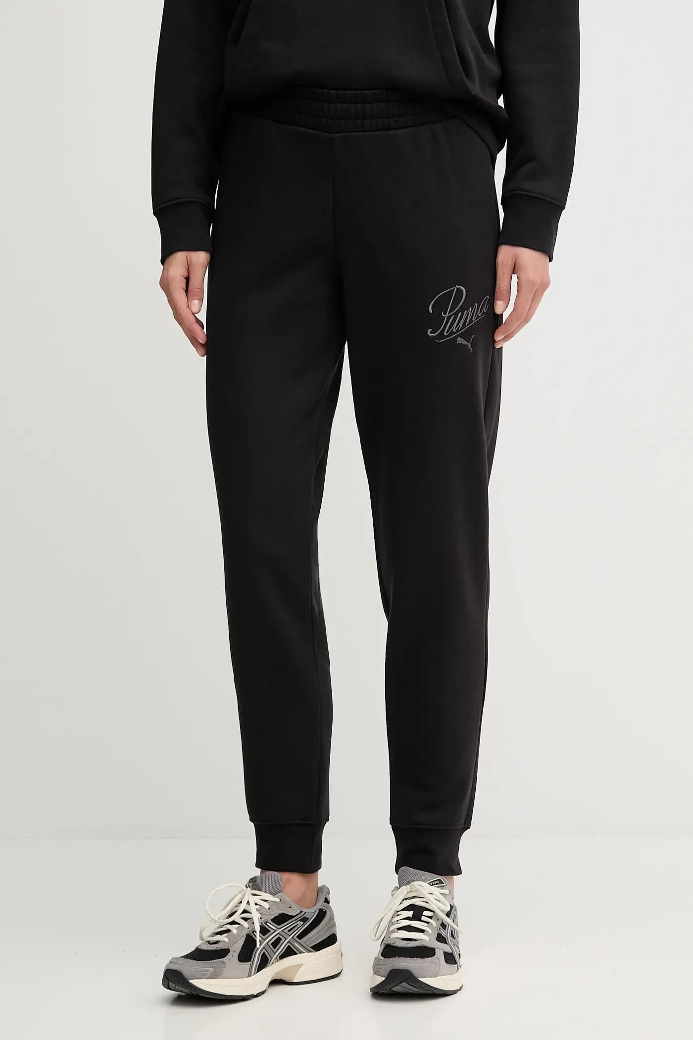 Спортивные штаны