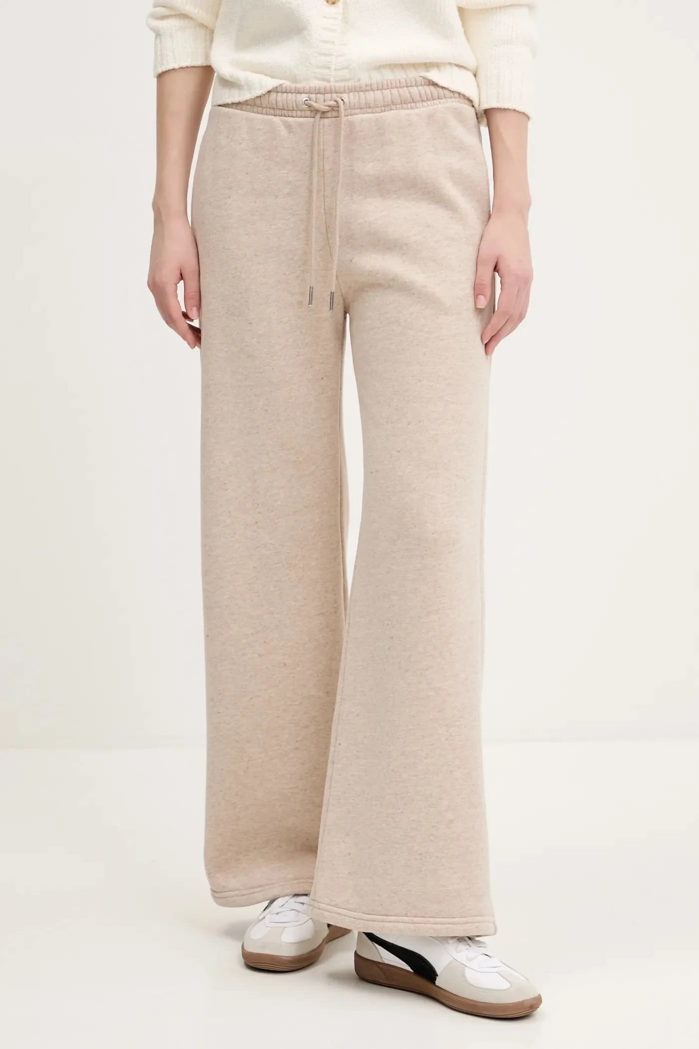 Спортивные штаны