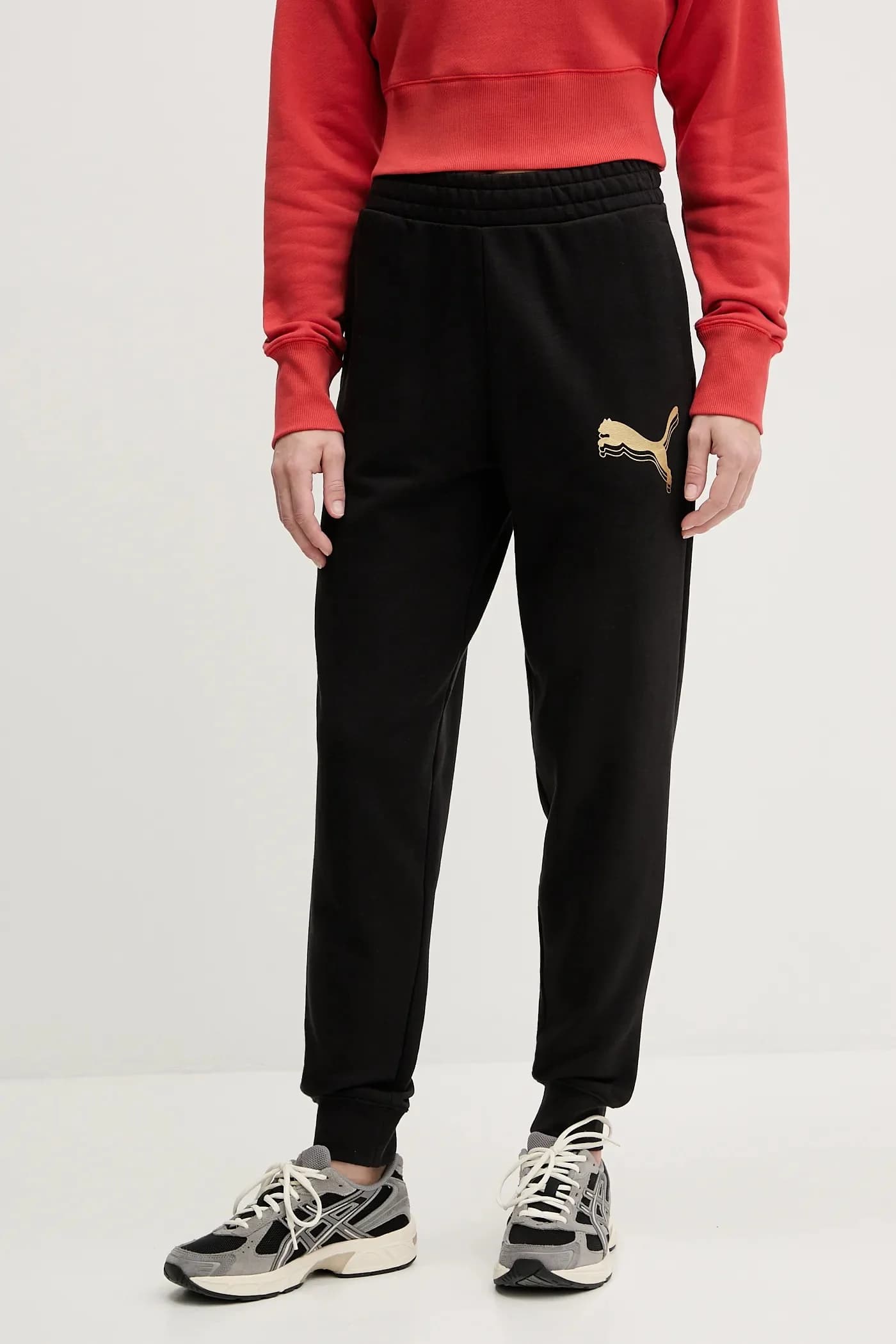 Спортивные штаны