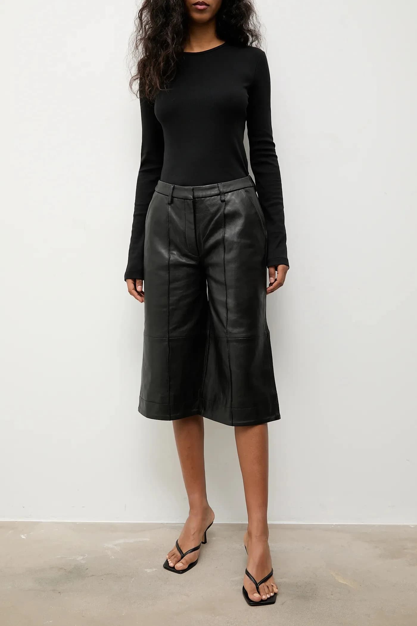 Кожаные брюки