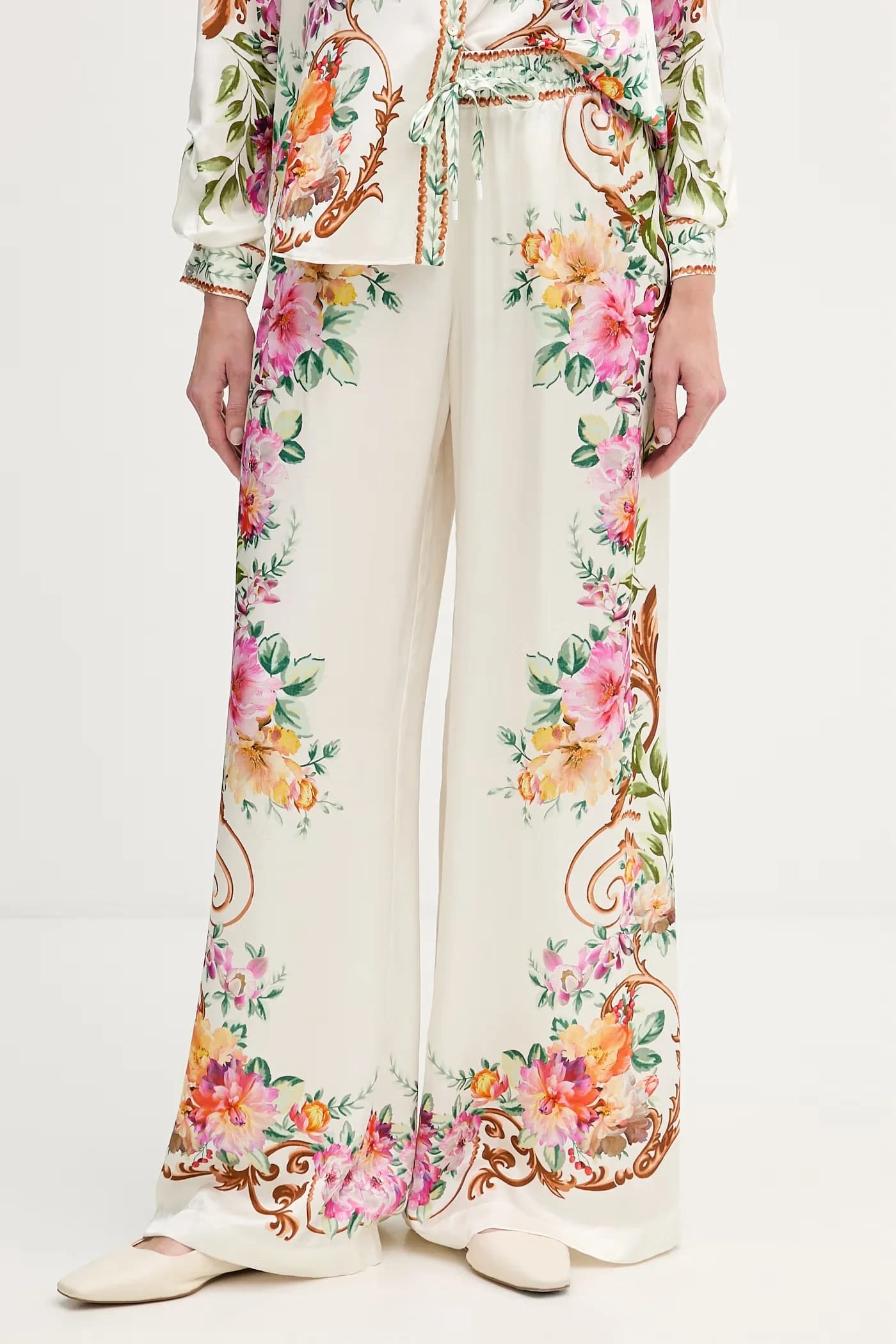 Лианна штаны