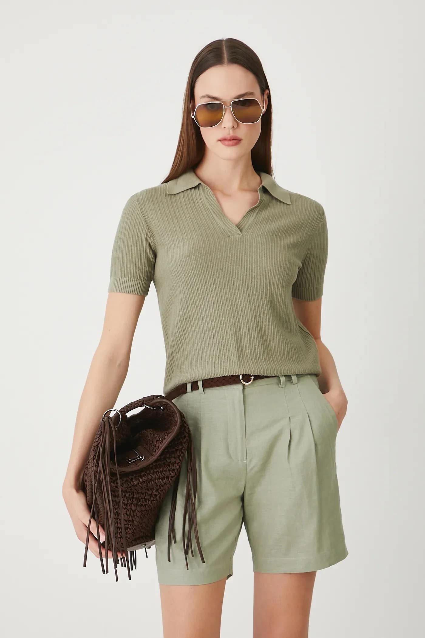 Льняные шорты