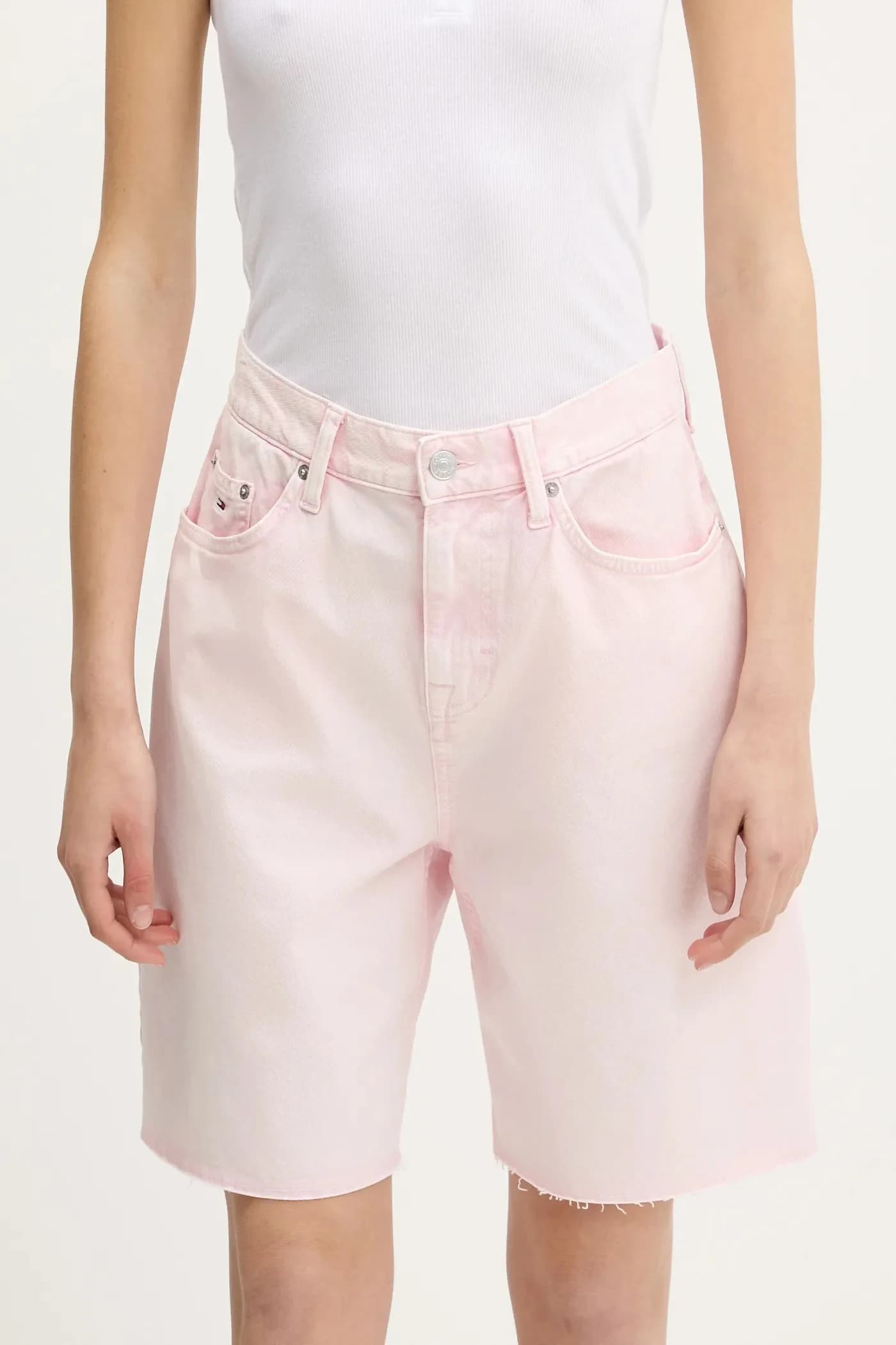 Джинсовые шорты