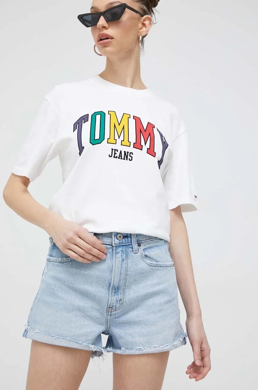 Джинсовые шорты