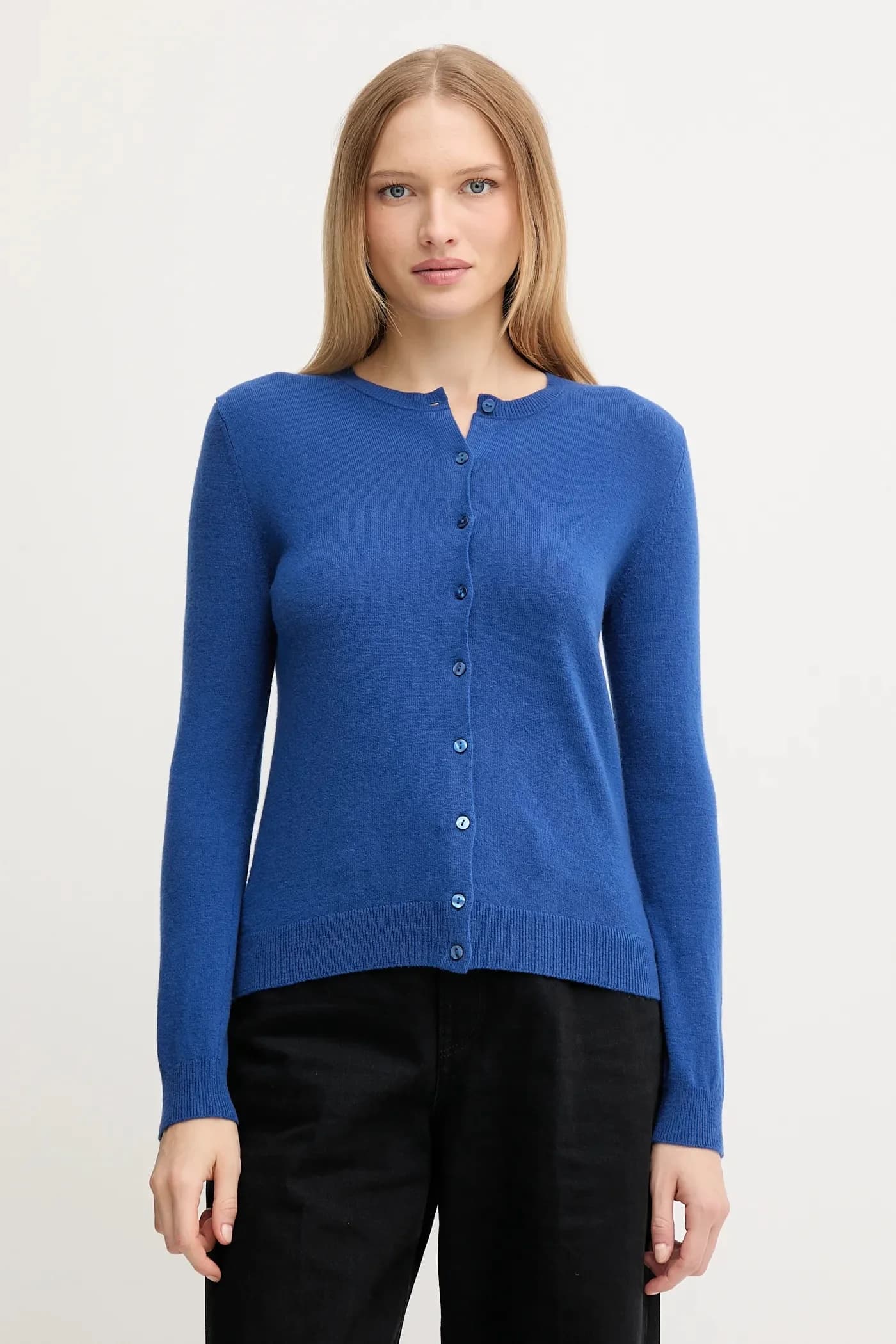 Шерстяной кардиган