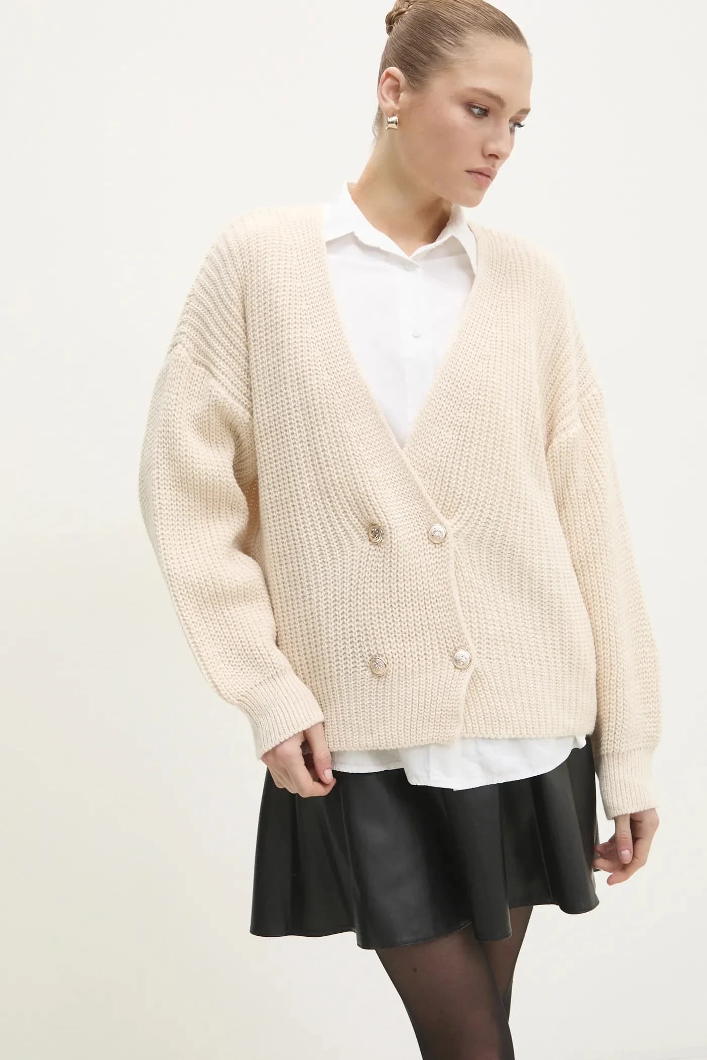 Шерстяной свитер