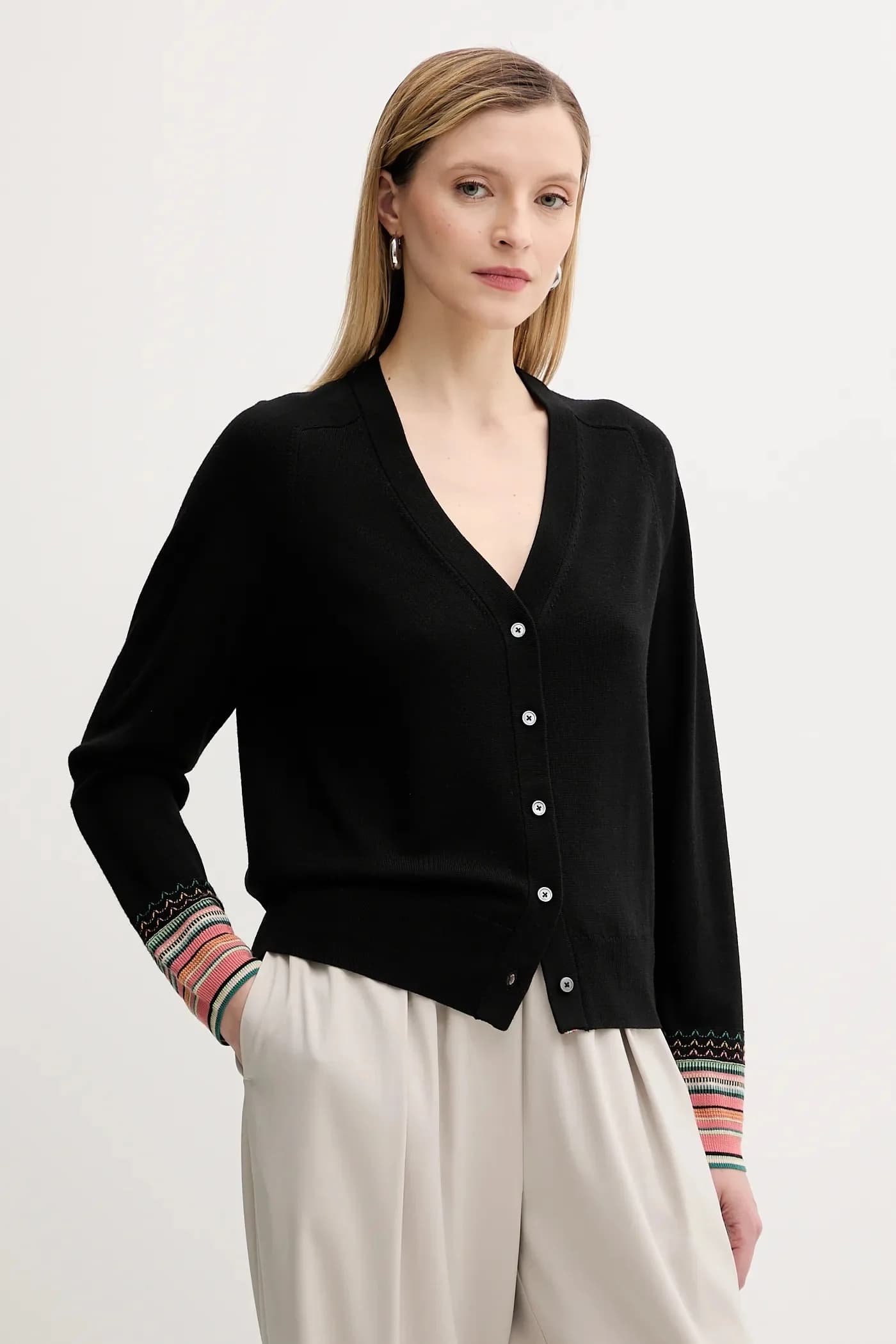 Шерстяной кардиган