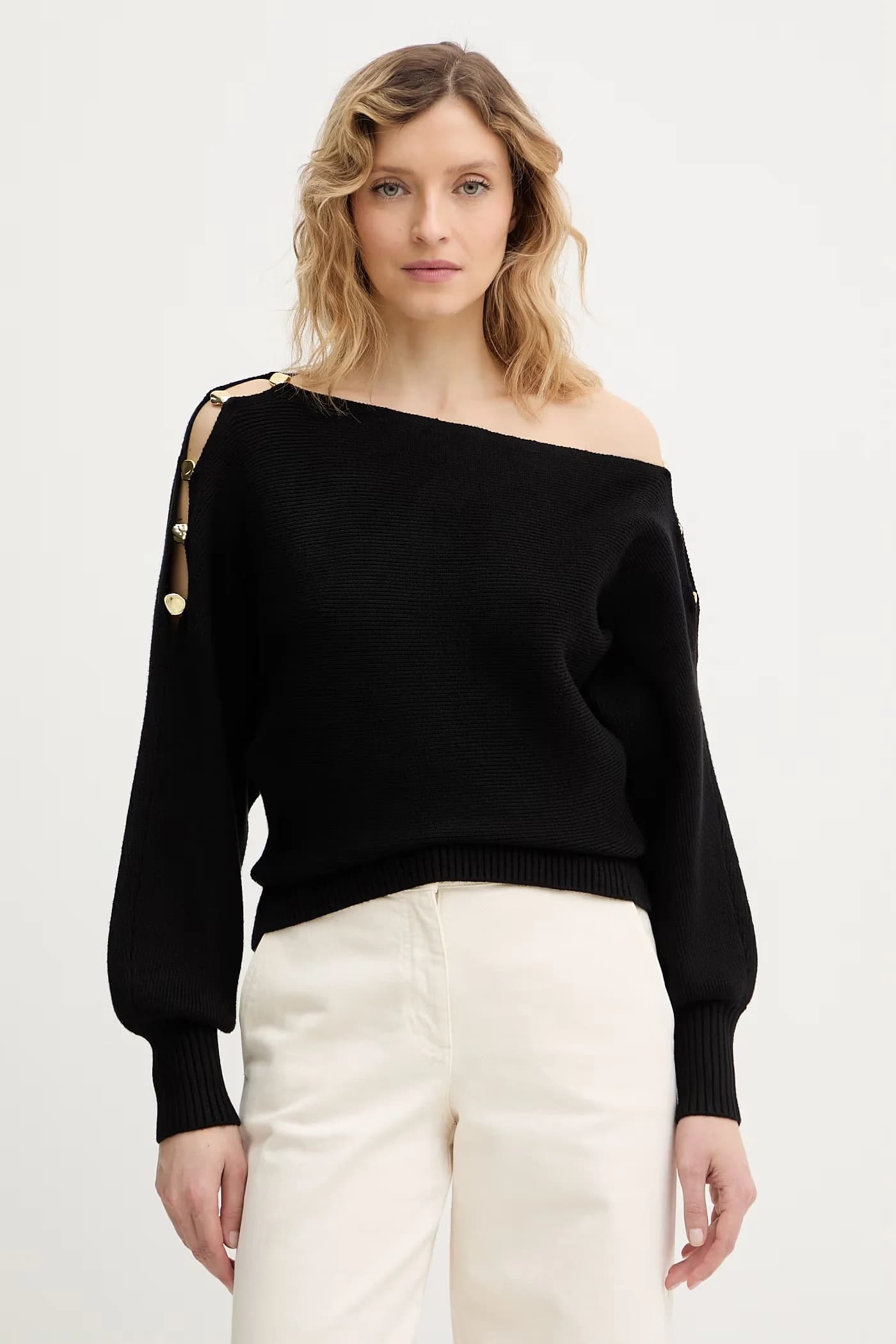 Джамия свитер