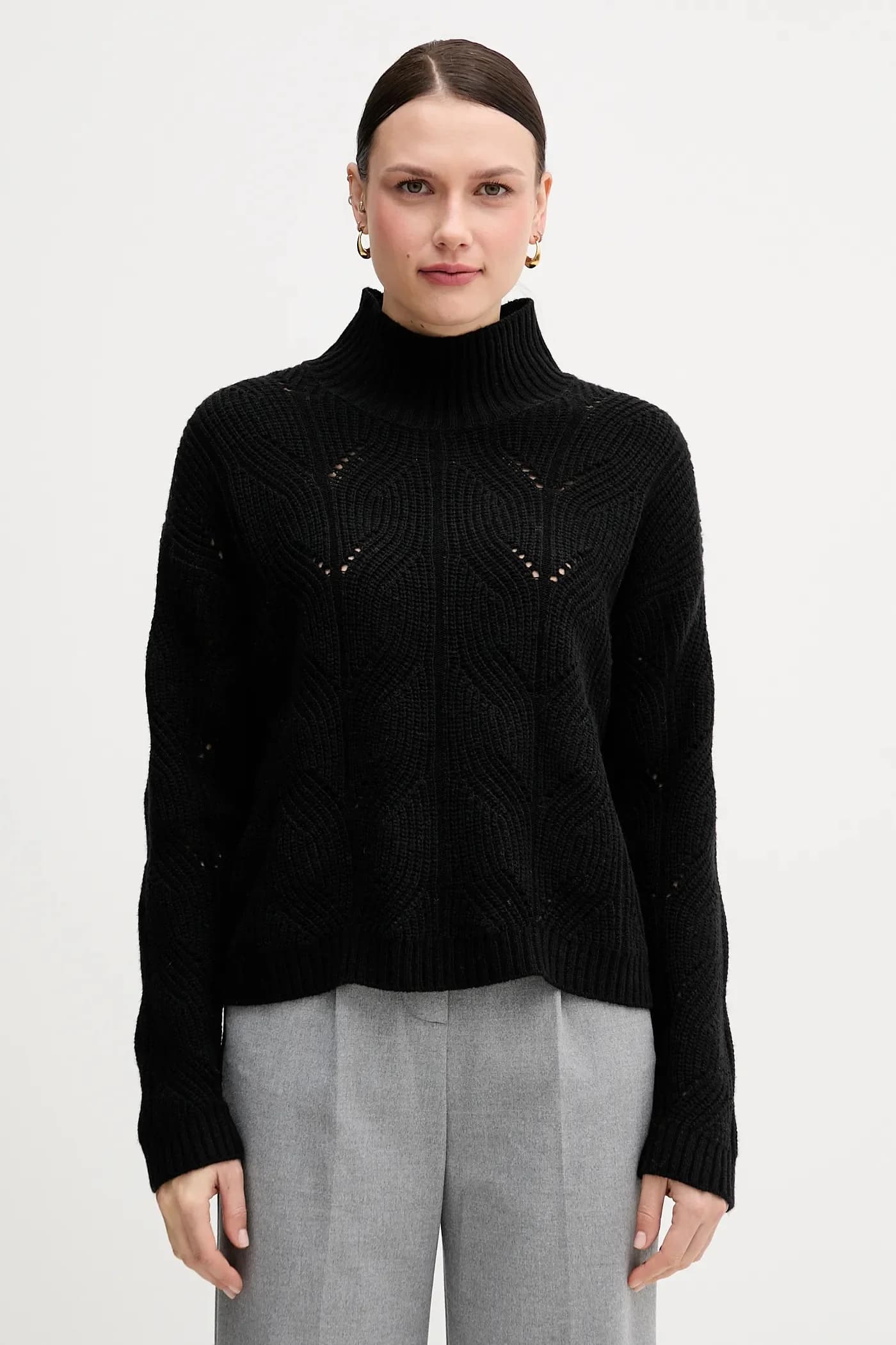 Свитер из смесовой шерсти